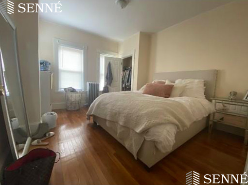 3 bed, 1 bath apartment for rent at 19 Cleveland St Unit 19, Davis Square — photo 10 of 17