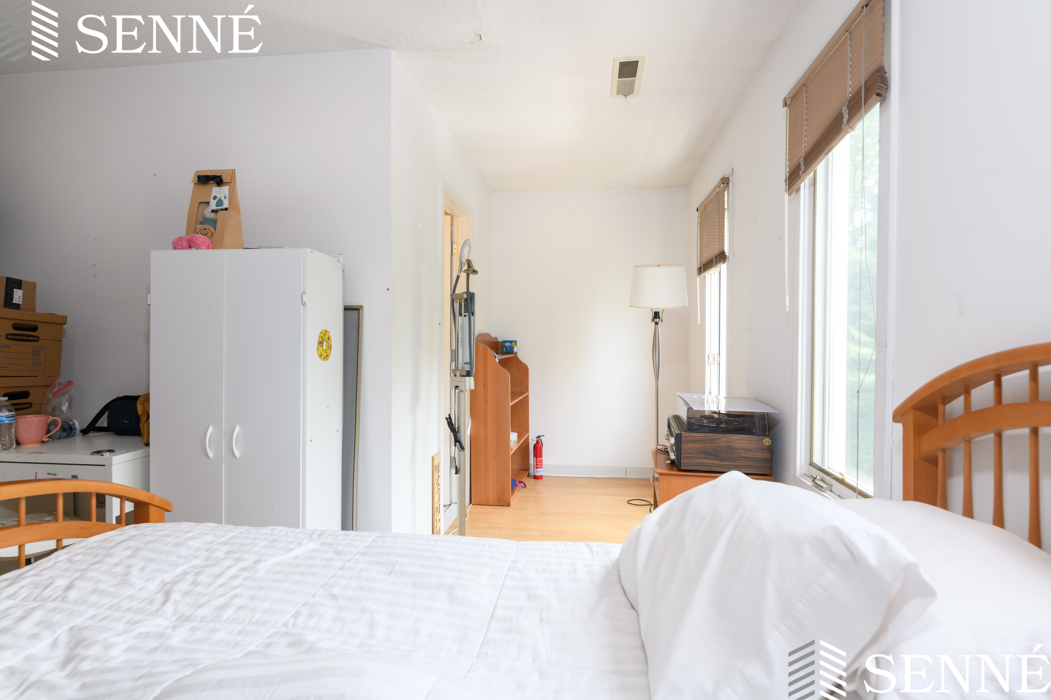 42 Fresh Pond Pl, West Cambridge