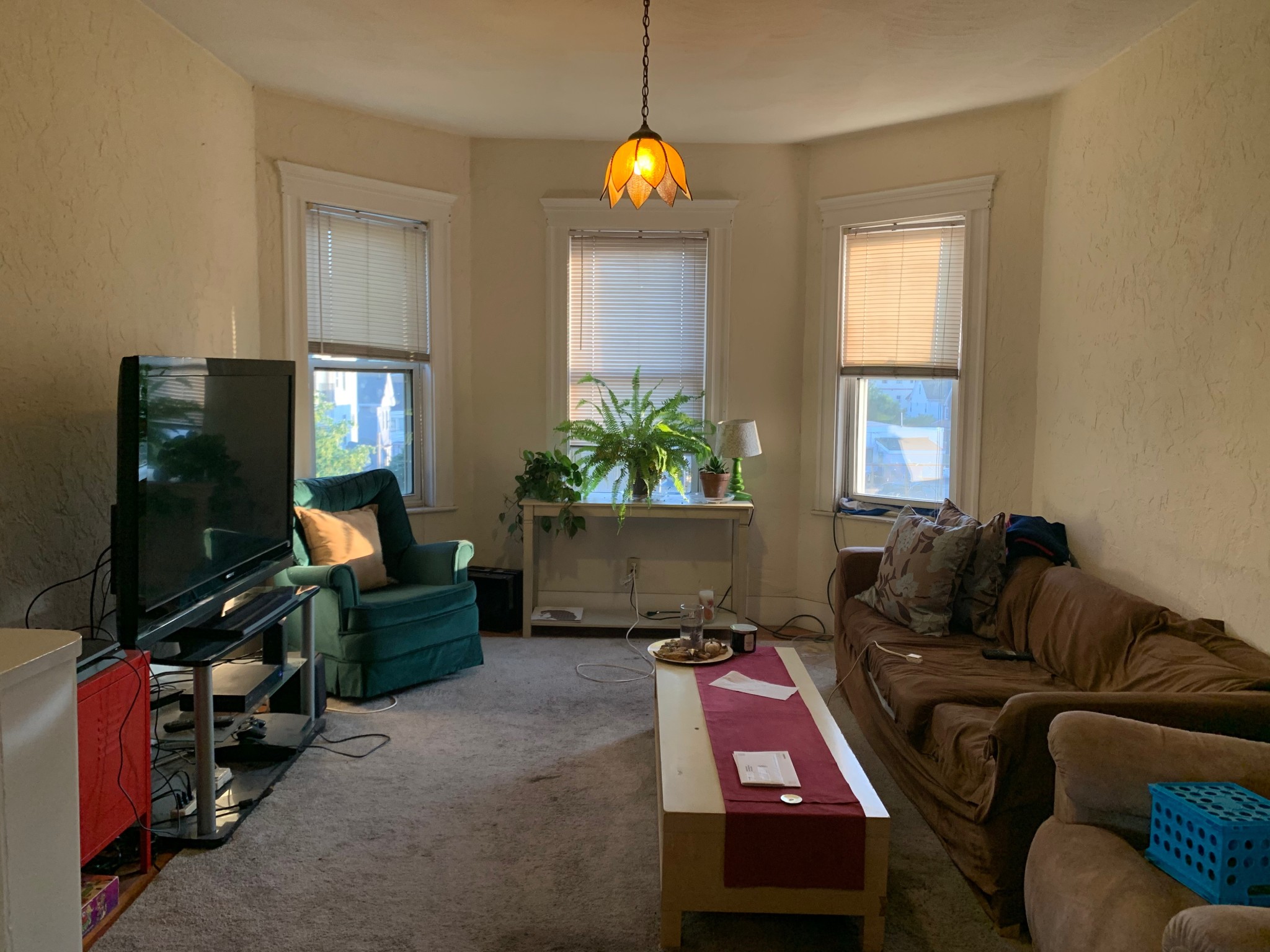 3 bed, 1 bath apartment for rent at 187 Broadway Unit 3, Somerville — photo 1 of 11