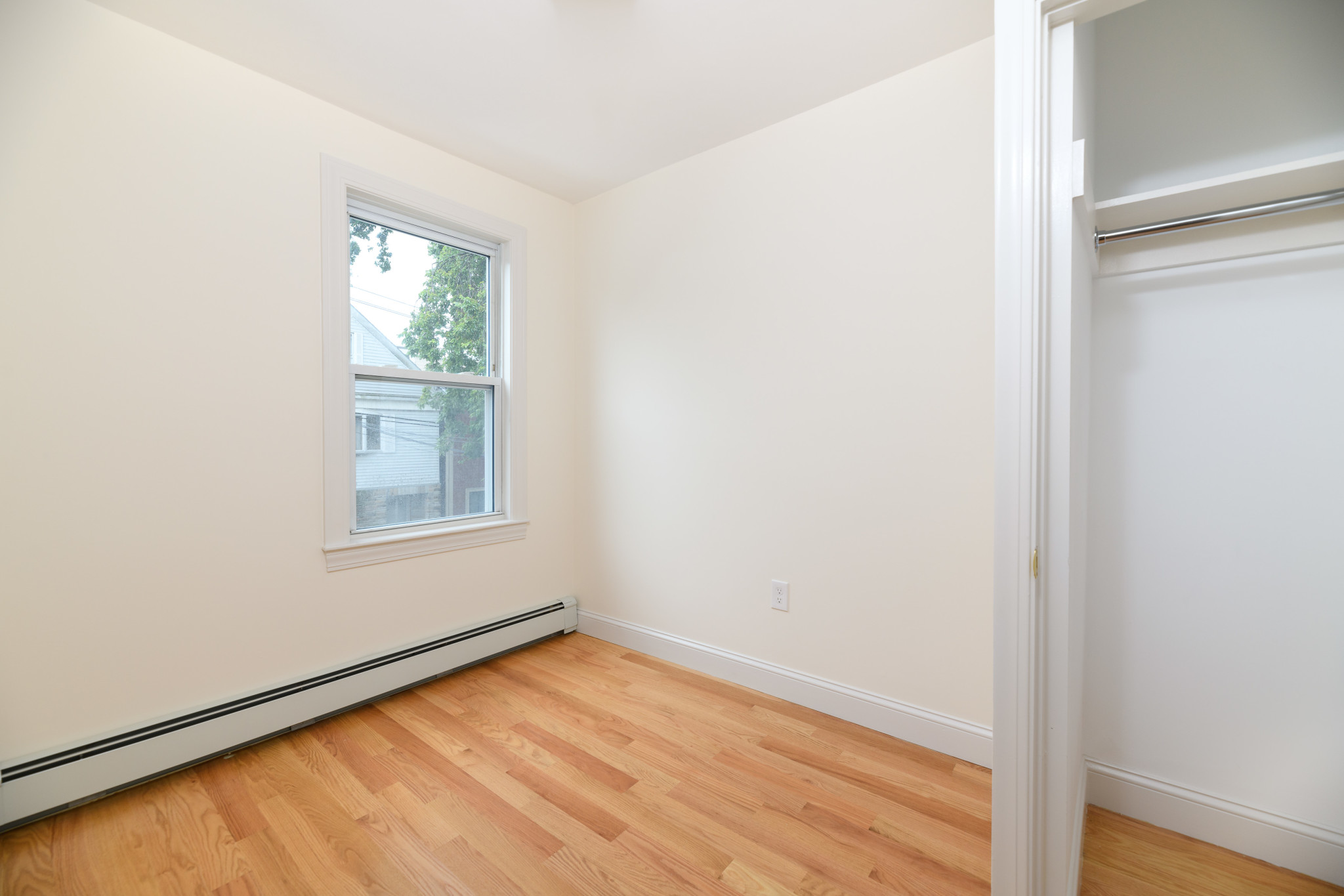 4 bed, 2 bath apartment for rent at 303 Hurley Unit 2, Cambridge — photo 2 of 11
