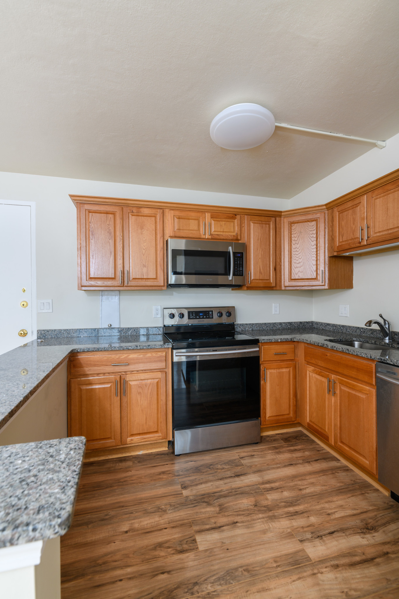1 bed, 1 bath apartment for rent at 29 Concord Ave Unit 611, Cambridge — photo 8 of 10