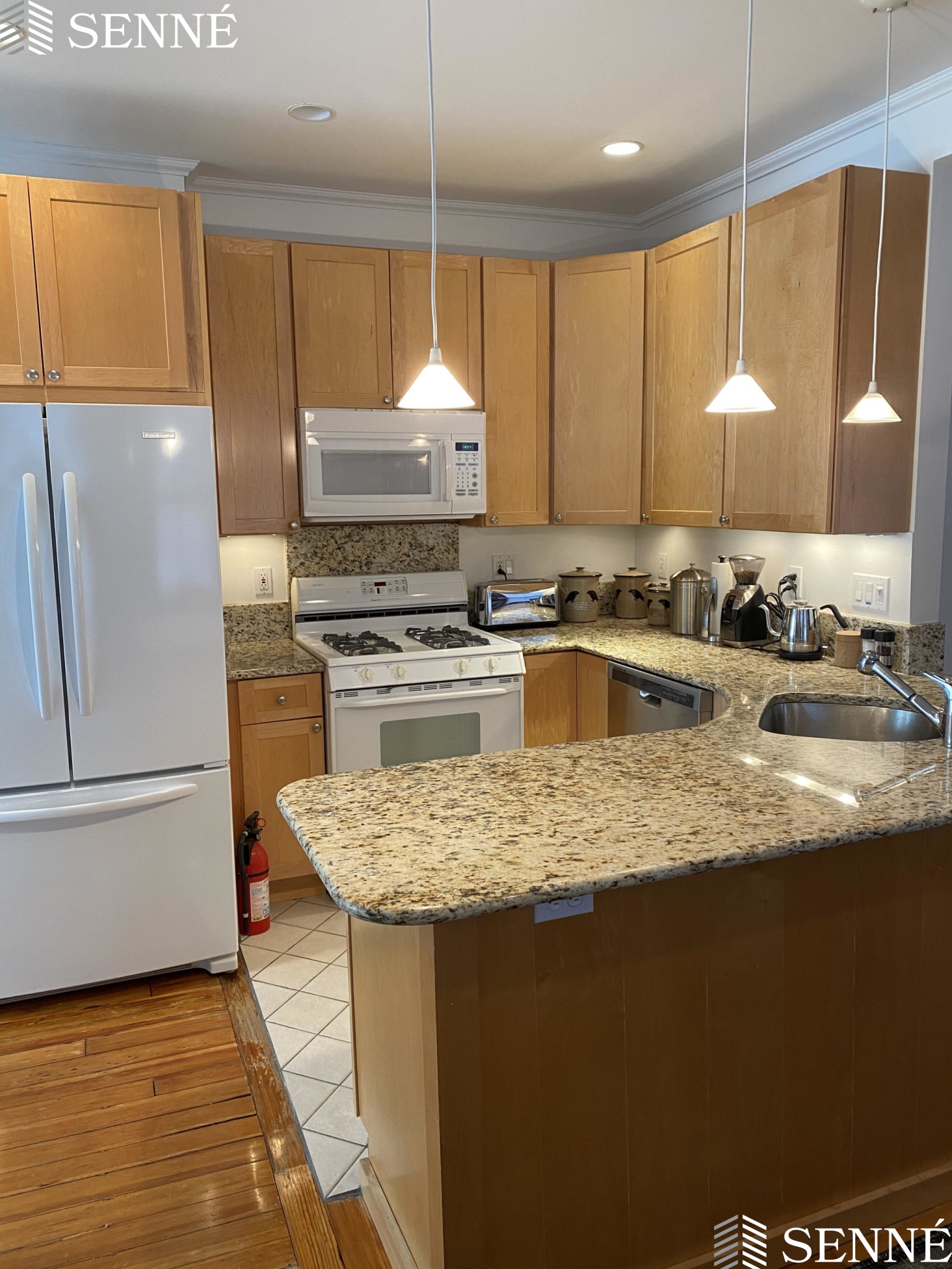 28 Healey St, Harvard Square