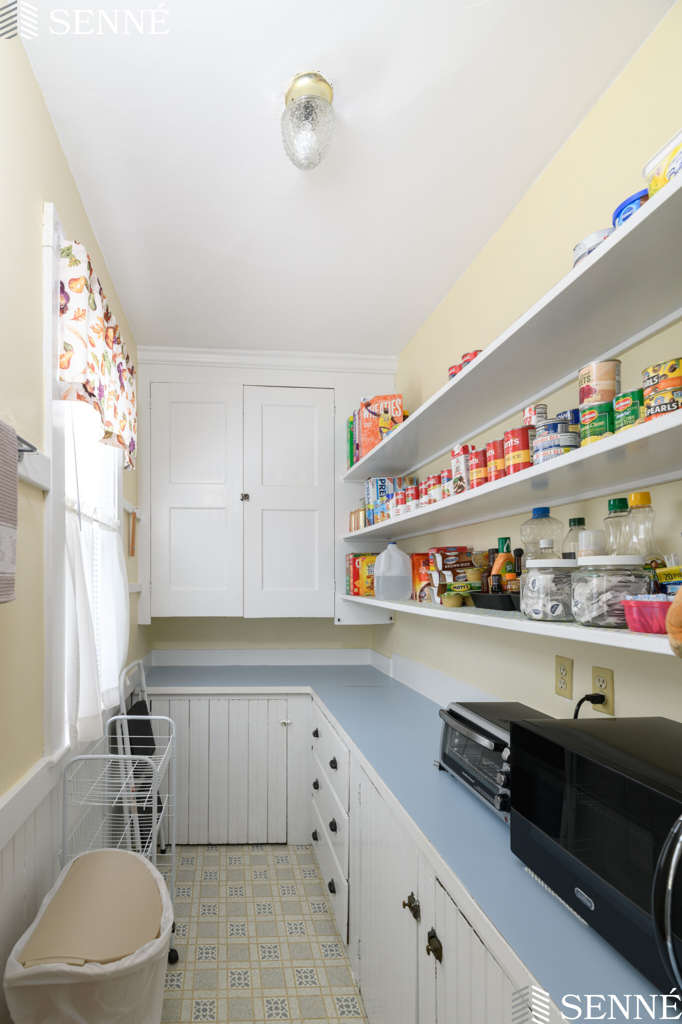 3 bed, 1 bath apartment for rent at 49 Walk Hill St Unit 1, Boston — photo 4 of 11