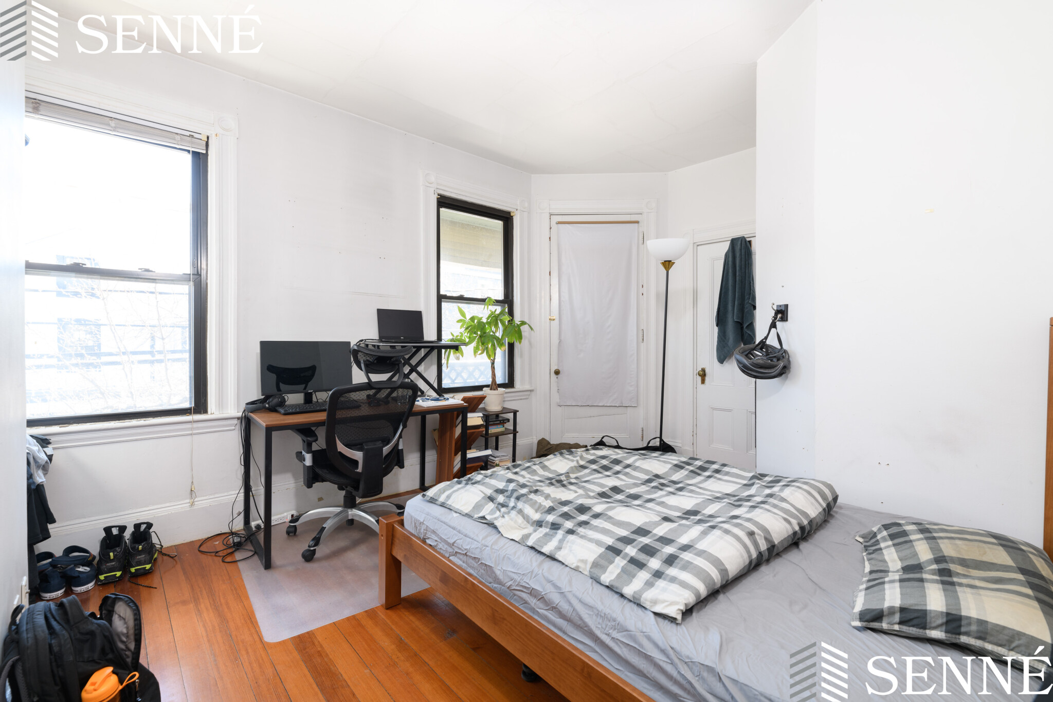 4 bed, 1 bath apartment for rent at 58 Walnut St Unit 3, Somerville — photo 7 of 13