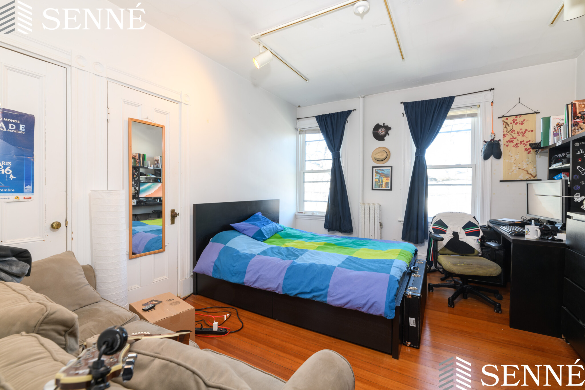 4 bed, 1 bath apartment for rent at 58 Walnut St Unit 3, Somerville — photo 6 of 13