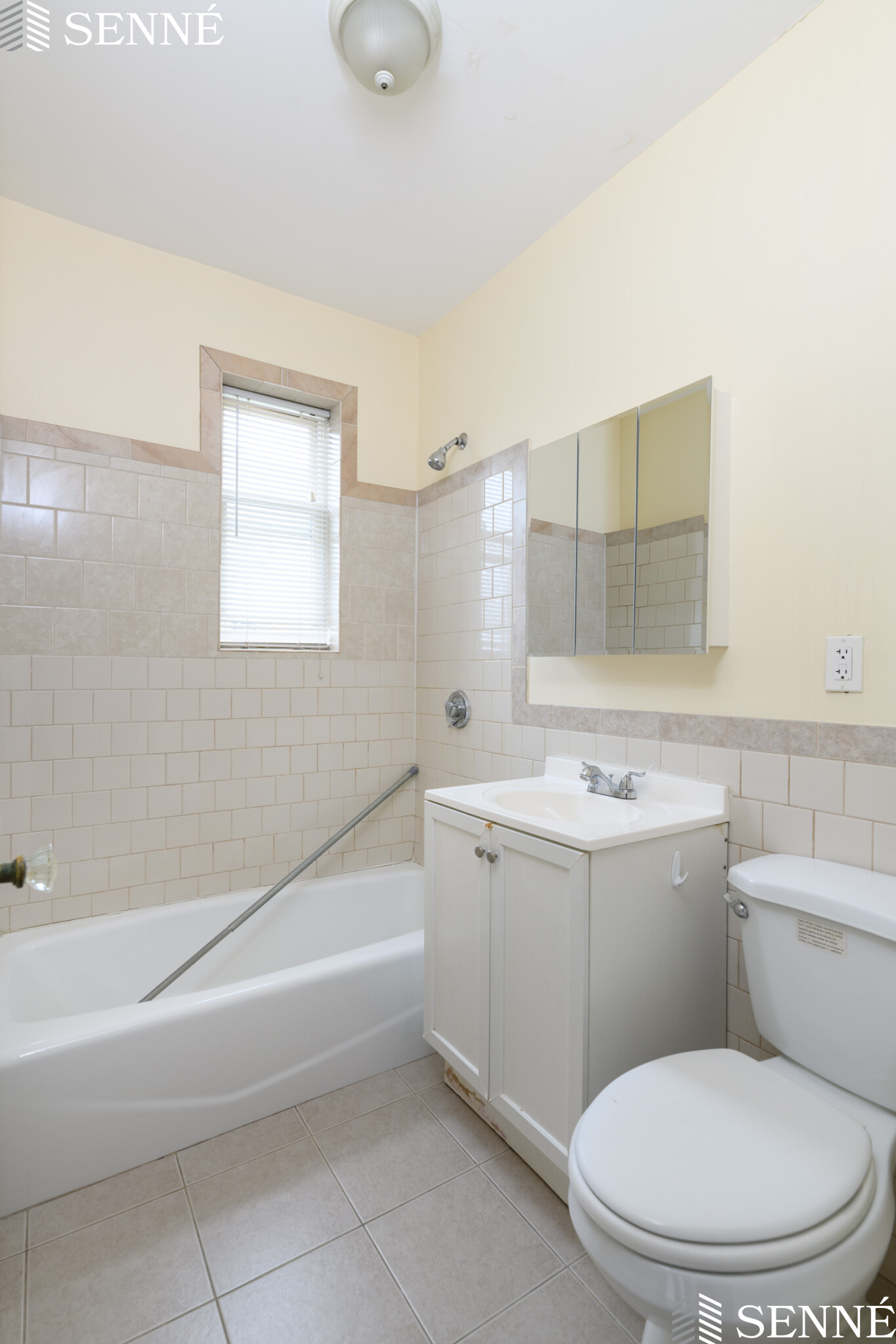 6 Sherborn Ct, South Medford