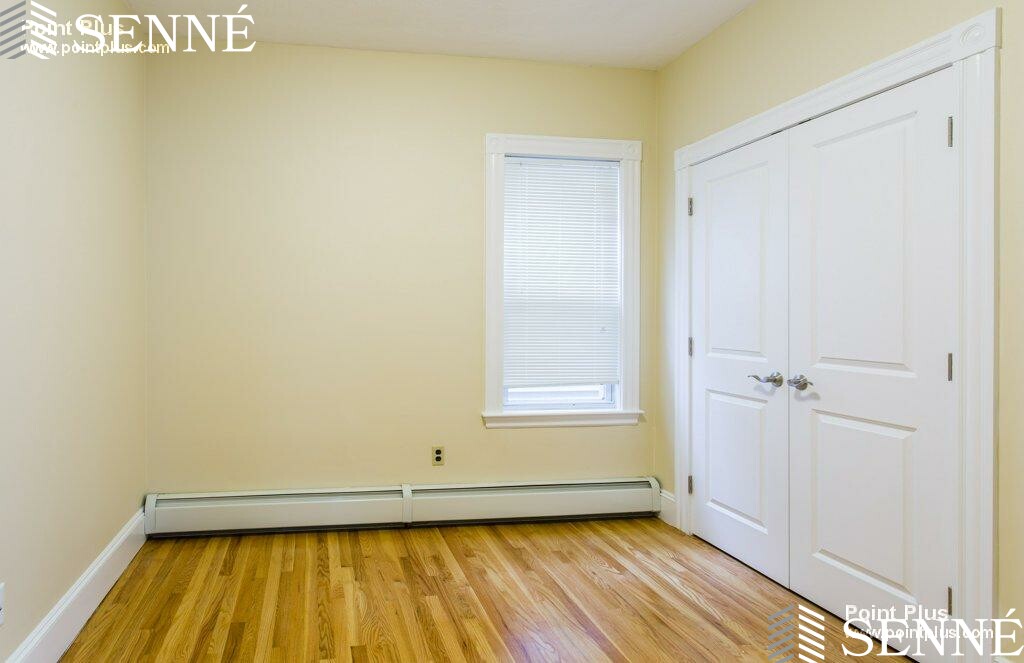 391 Washington St, Inman Square