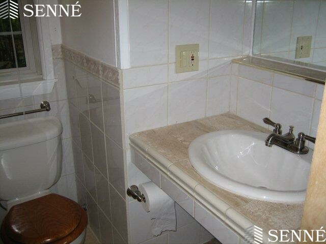 2 bed, 1 bath apartment for rent at 9 Hazel St, Cambridge — photo 9 of 15