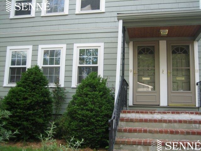 2 bed, 1 bath apartment for rent at 9 Hazel St, Cambridge