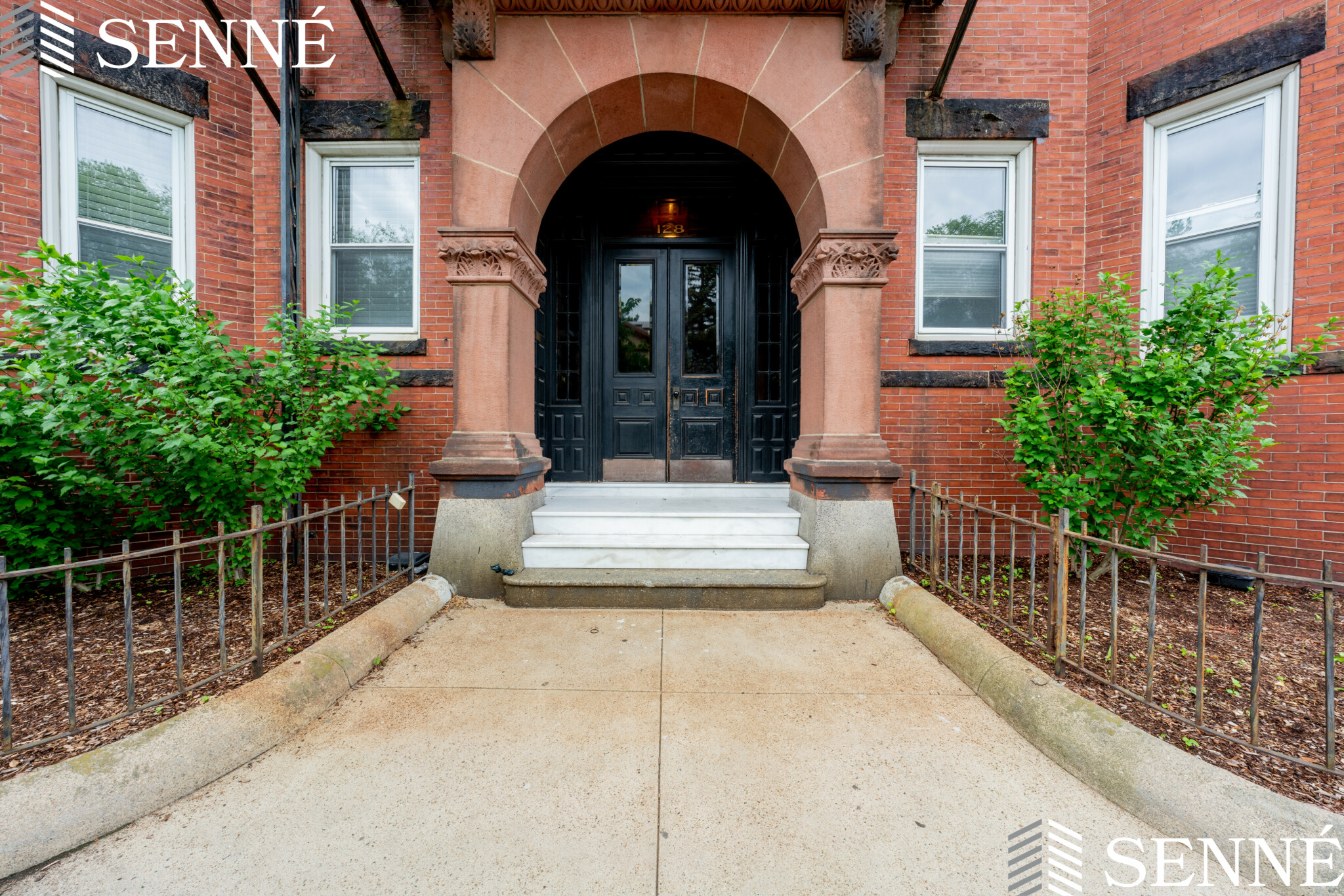 1 bed, 1 bath apartment for rent at 128 Magazine St Unit 1, Cambridgeport — photo 10 of 11
