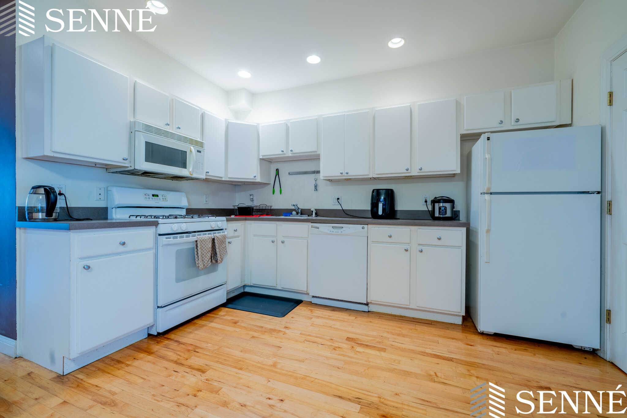 2 bed, 1 bath apartment for rent at 252 Somerville Ave Unit 1, Union Square — photo 6 of 13