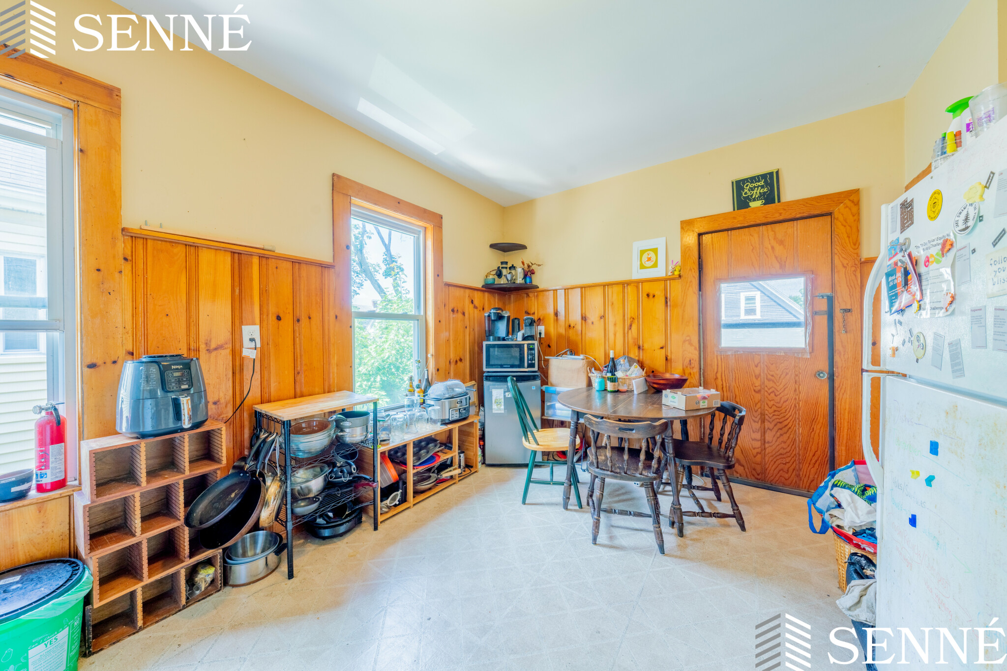 5 bed, 2 bath apartment for rent at 44 Banks Unit 2, Somerville — photo 2 of 9