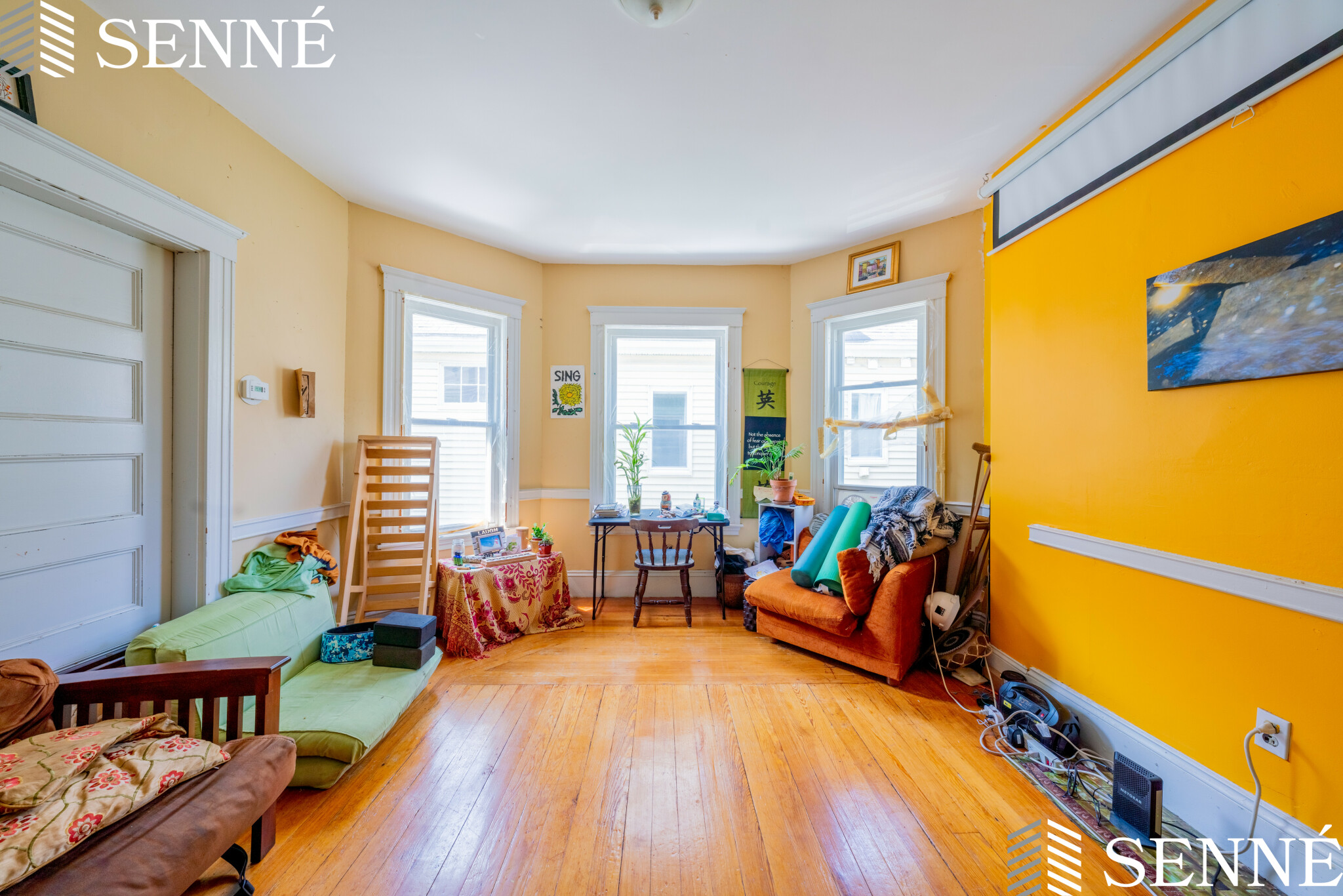 5 bed, 2 bath apartment for rent at 44 Banks Unit 2, Somerville — photo 1 of 9