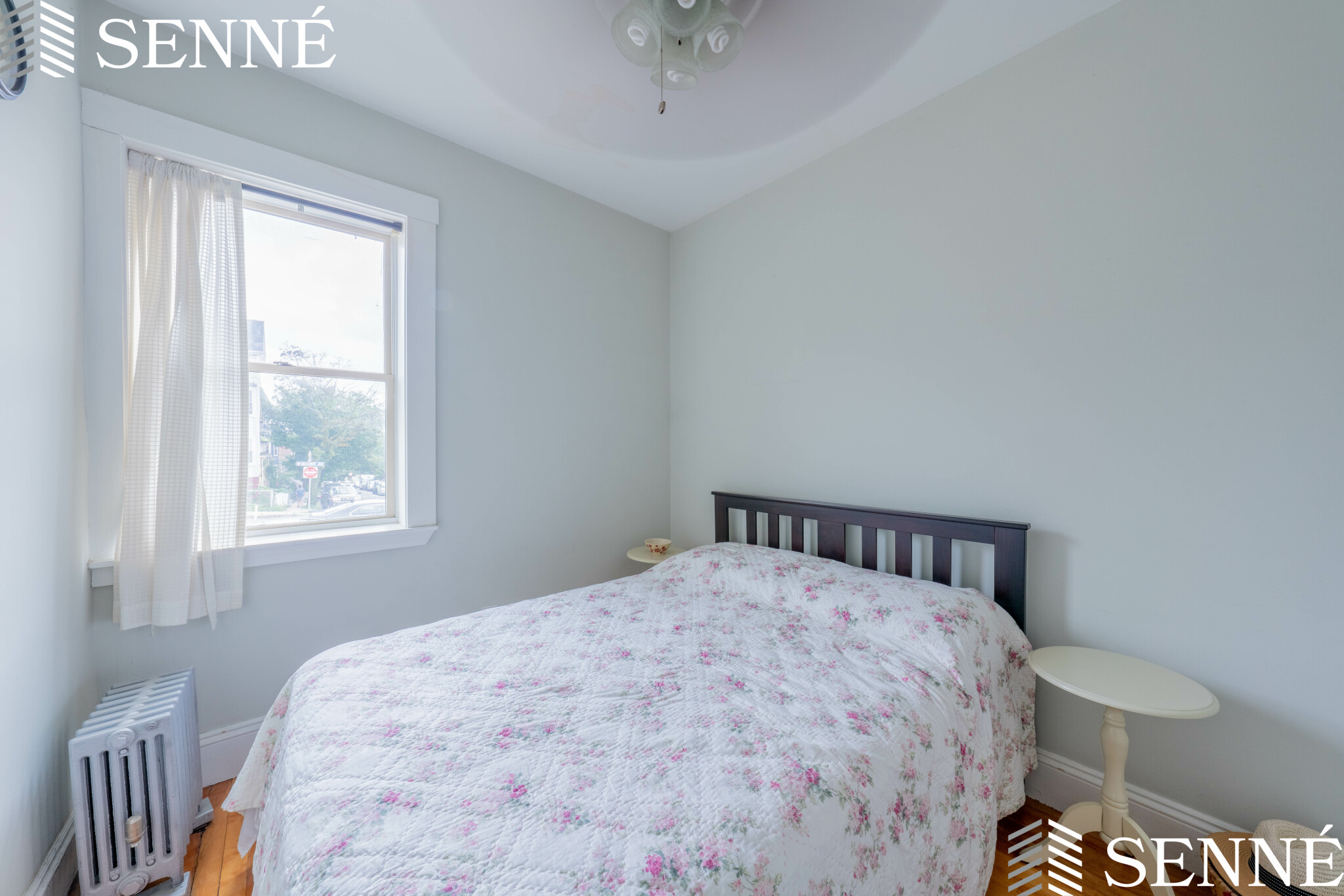 465 Broadway, Magoun Square