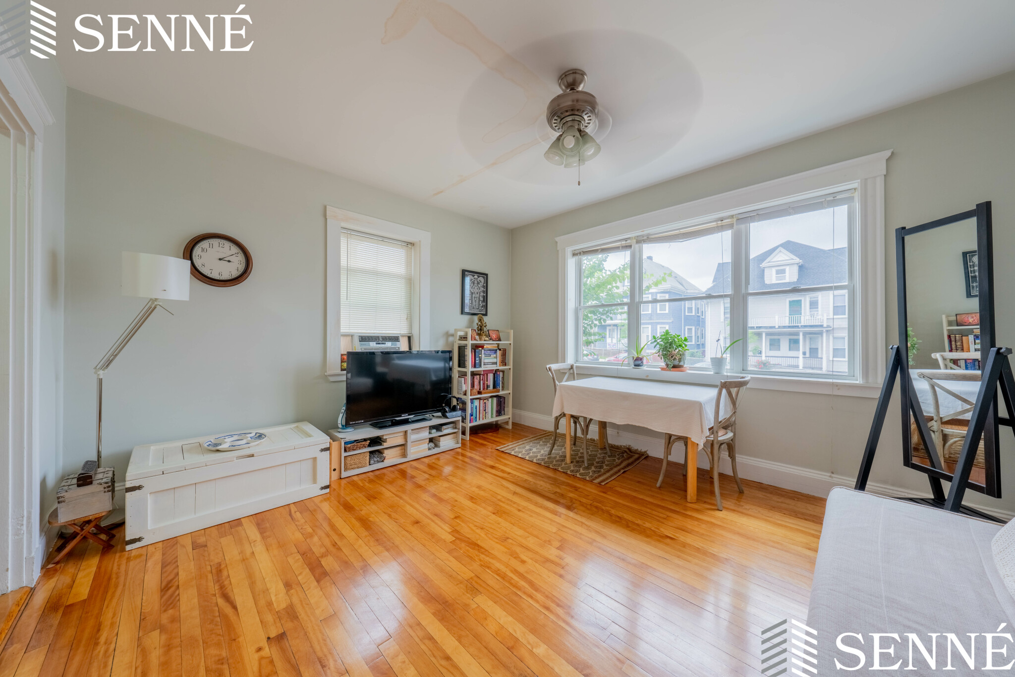 465 Broadway, Magoun Square