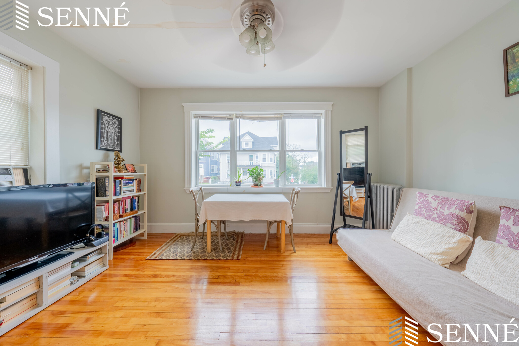 465 Broadway, Magoun Square