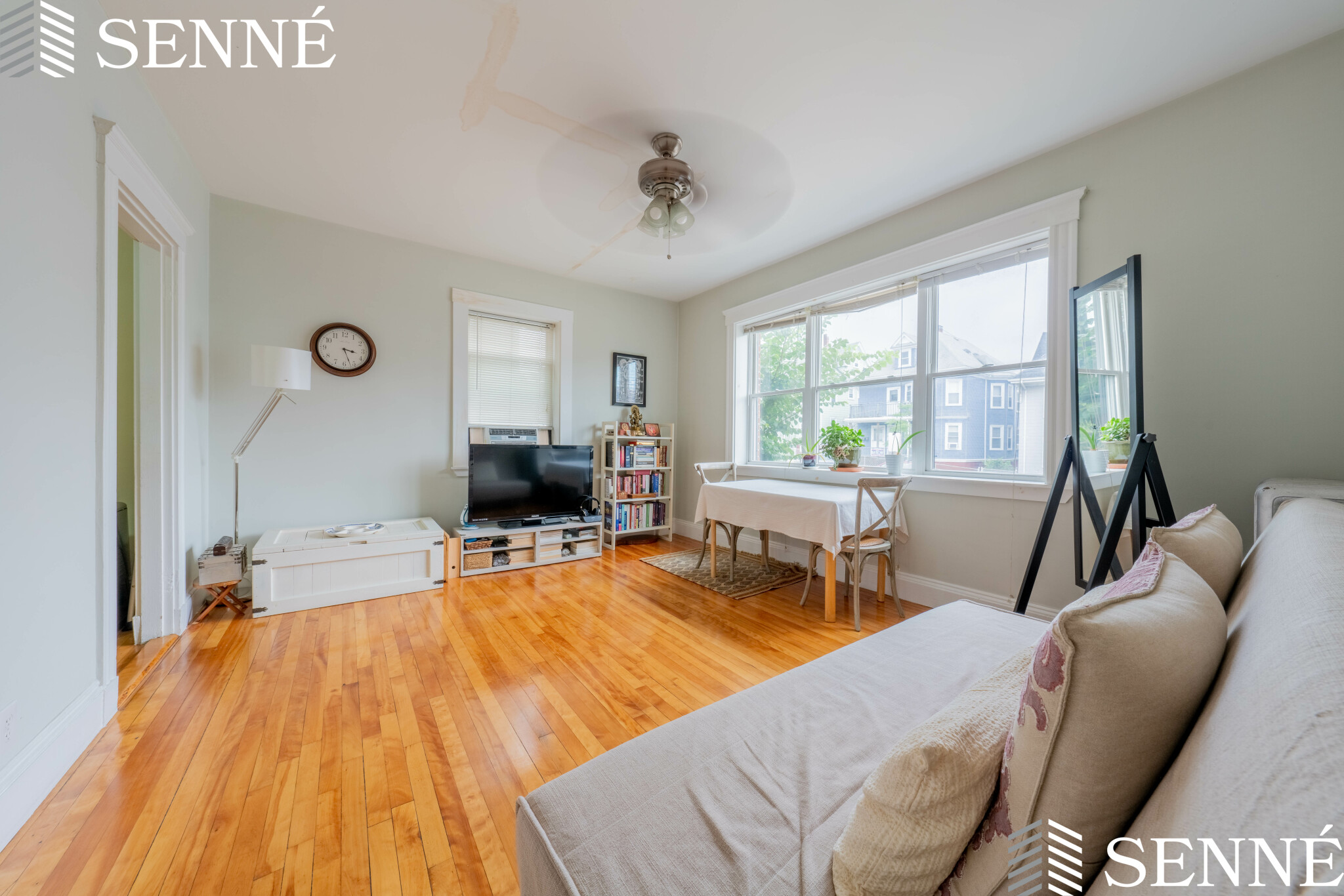 465 Broadway, Magoun Square