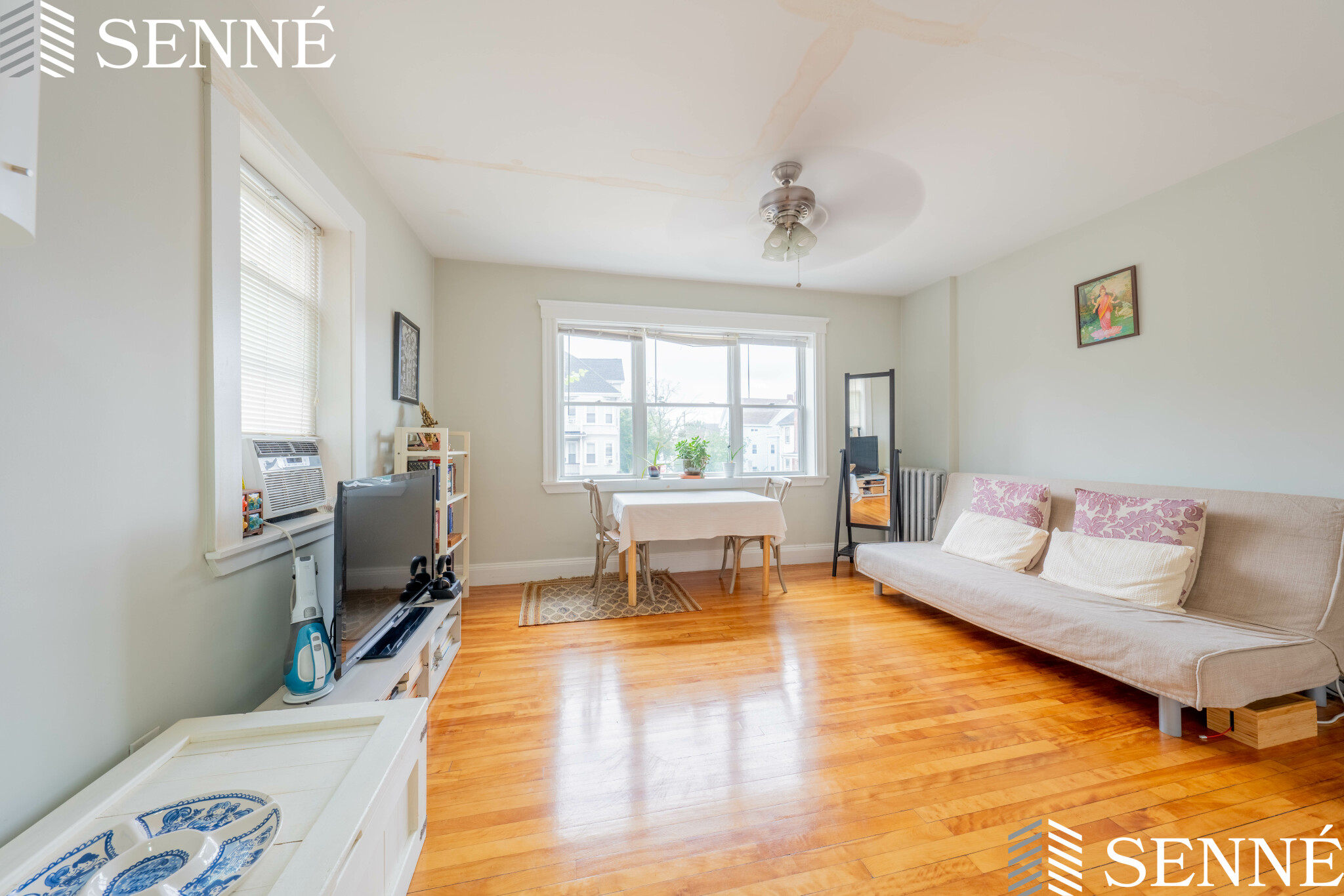 465 Broadway, Magoun Square