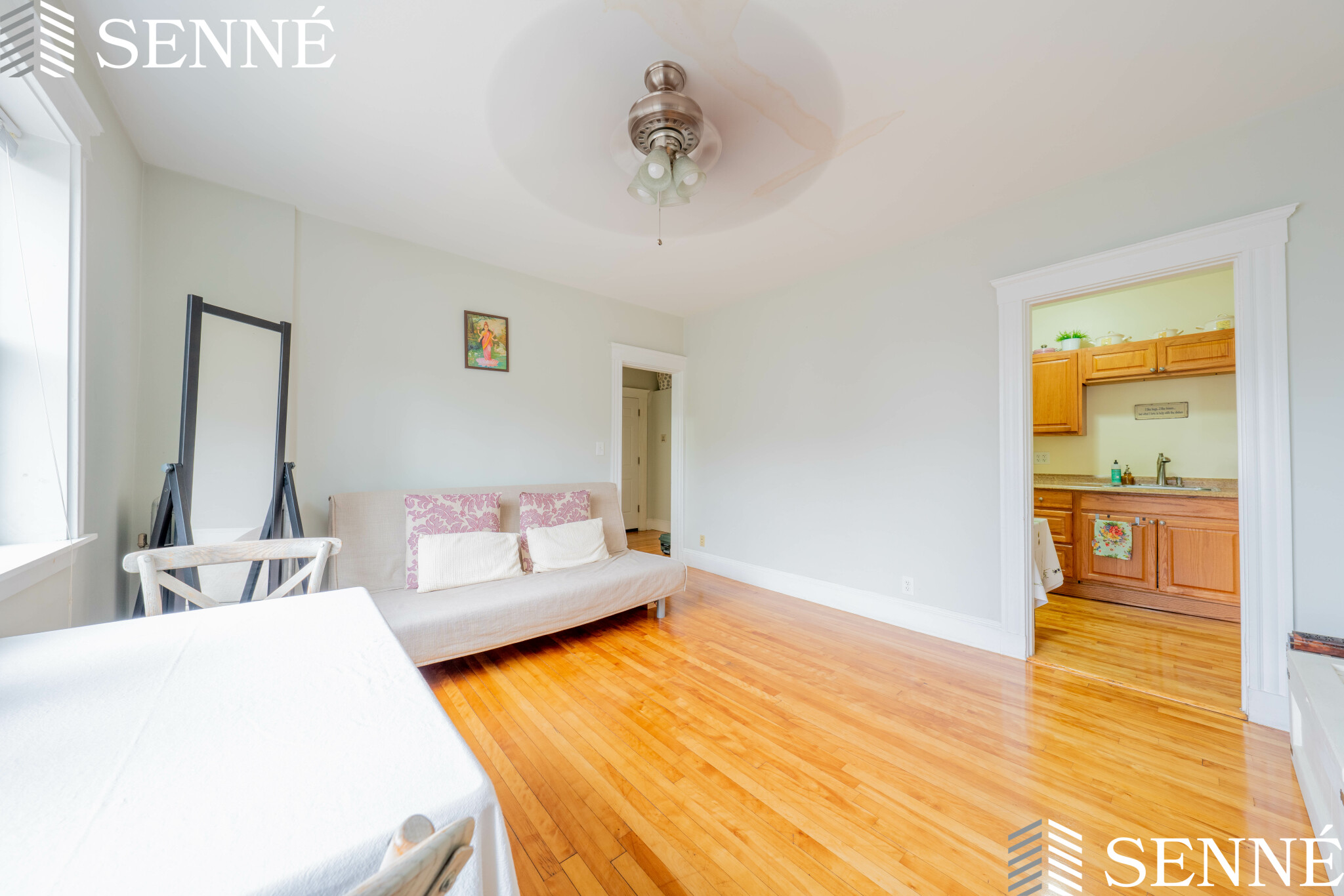 465 Broadway, Magoun Square