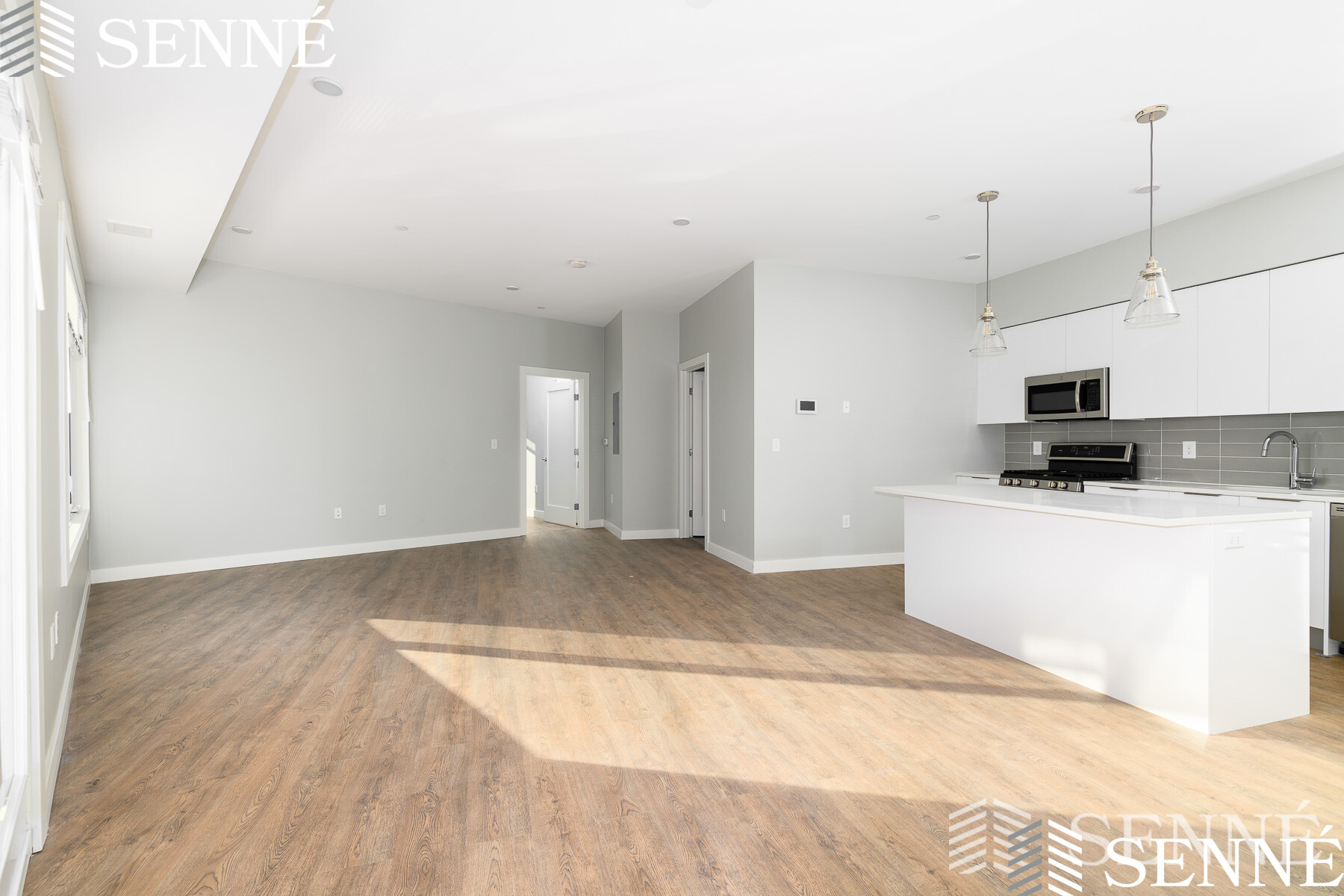 44 Medford St, Magoun Square