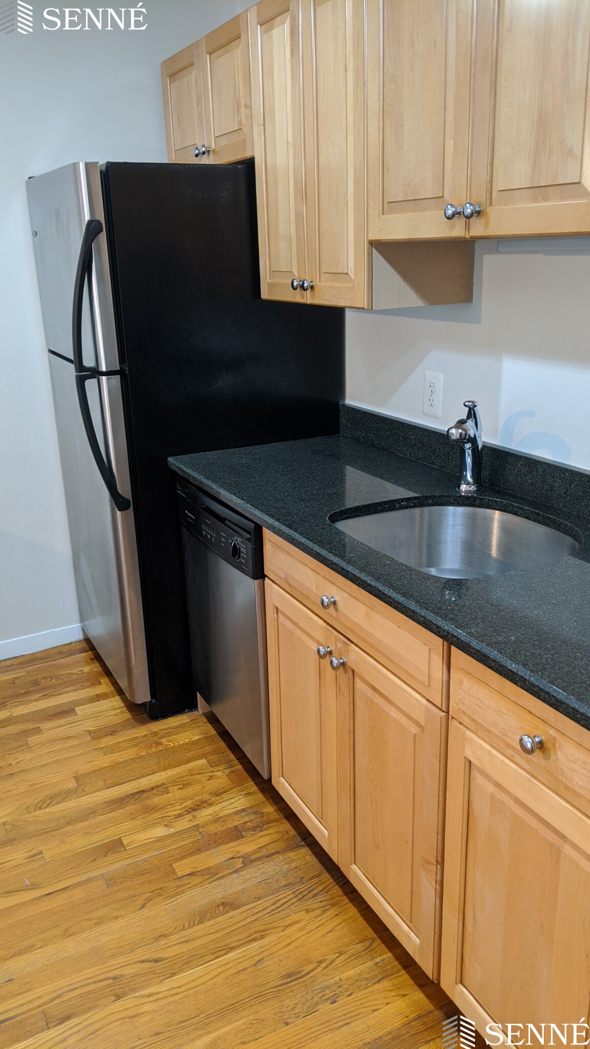 22 Laurel St, Union Square