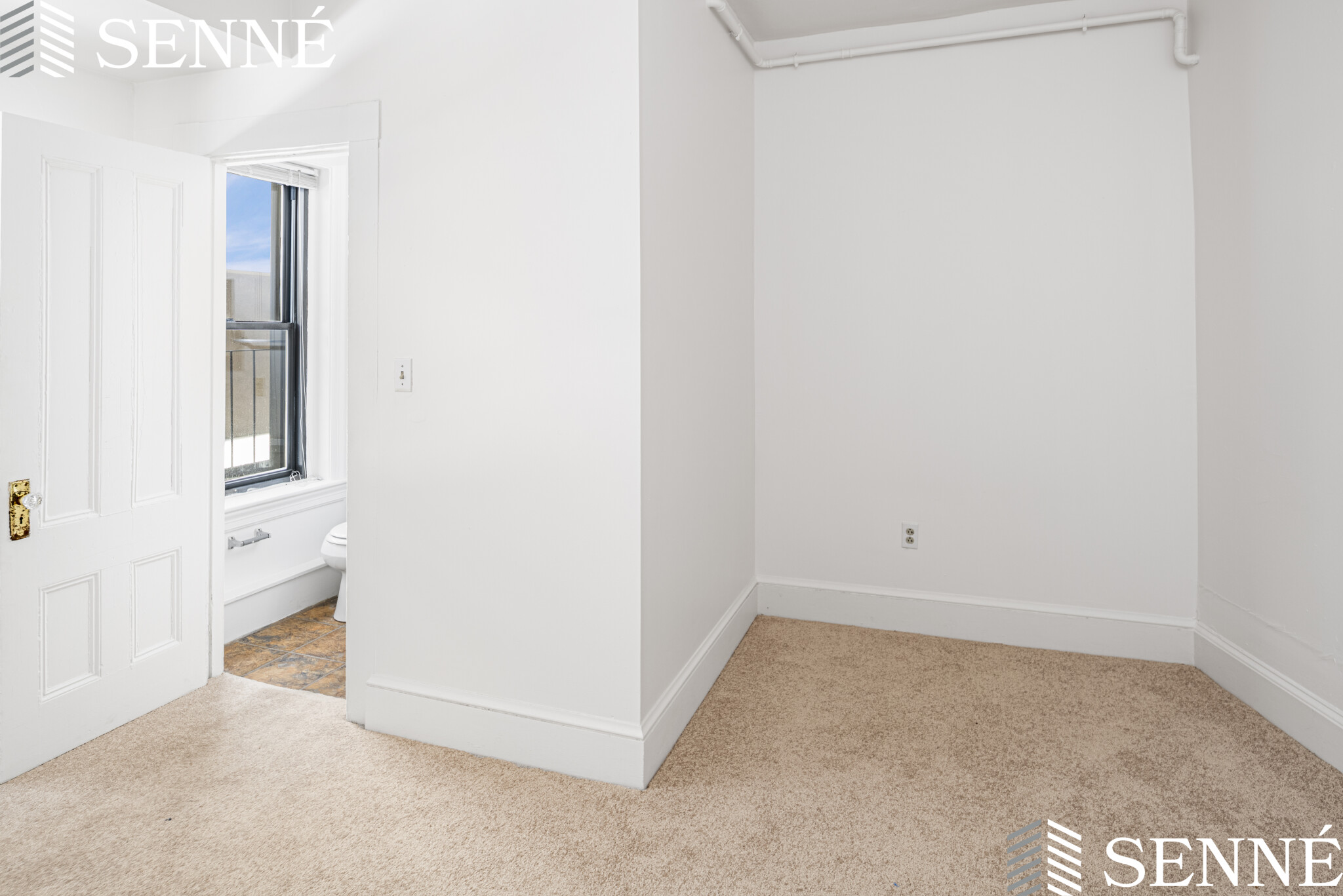 1039 Massachusetts Ave, Mid Cambridge