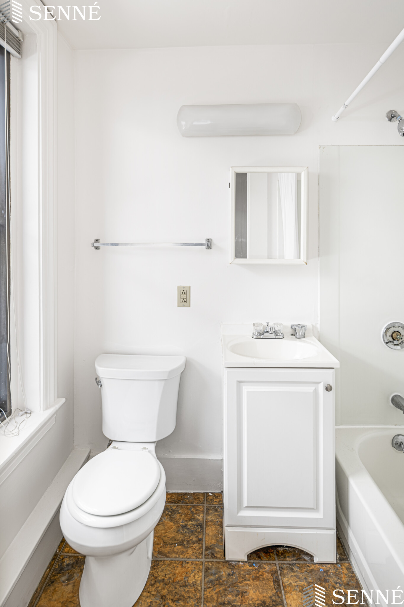 1039 Massachusetts Ave, Mid Cambridge