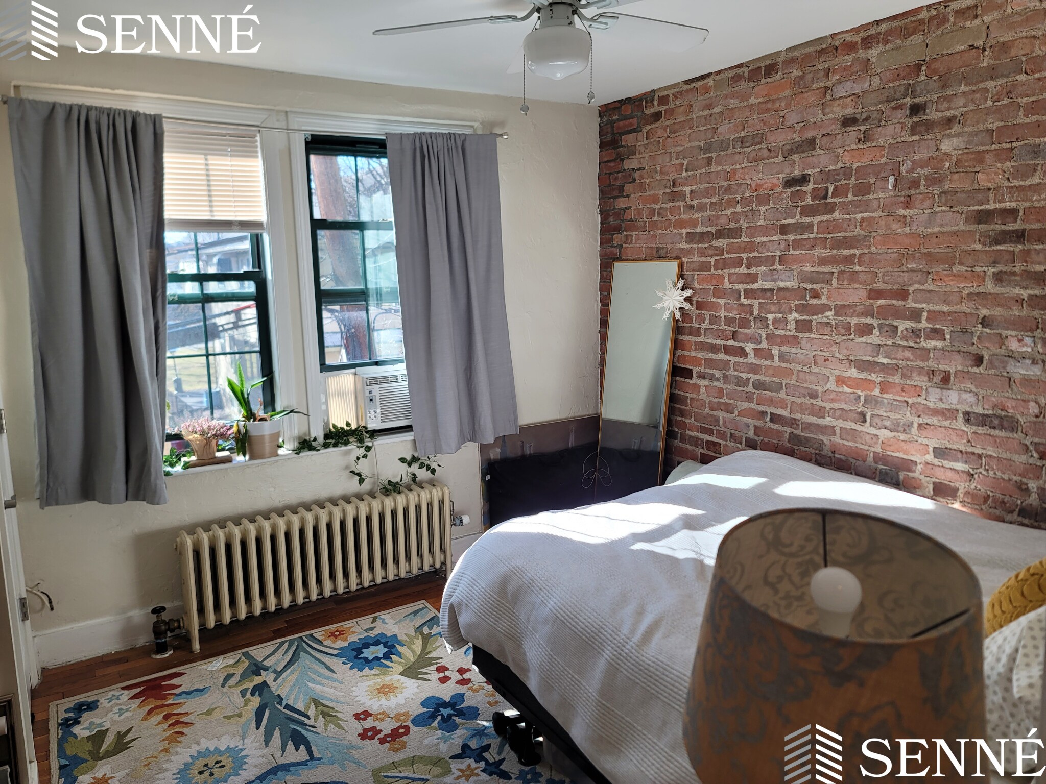 295 Spring St Extension, Medford