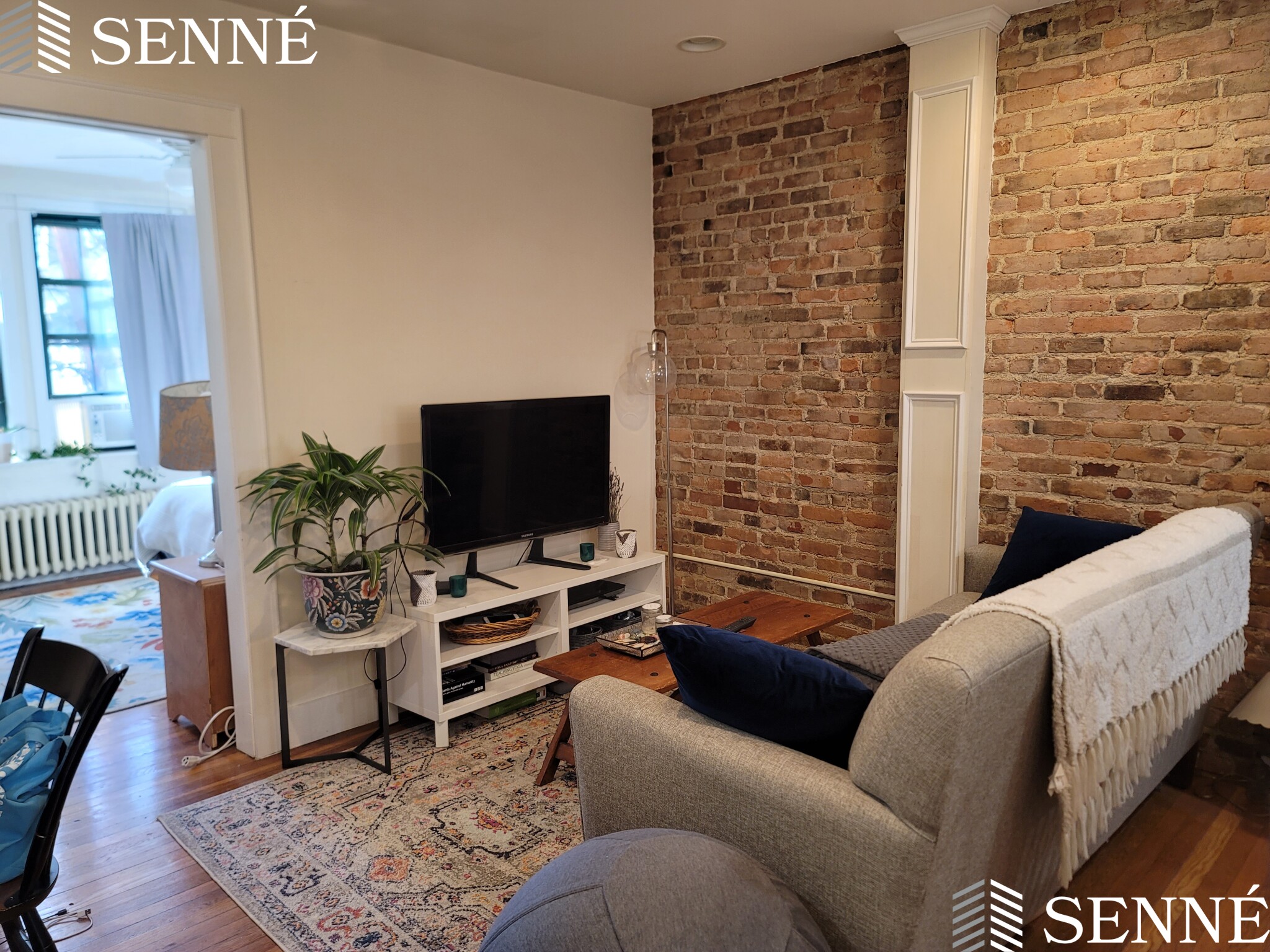 295 Spring St Extension, Medford