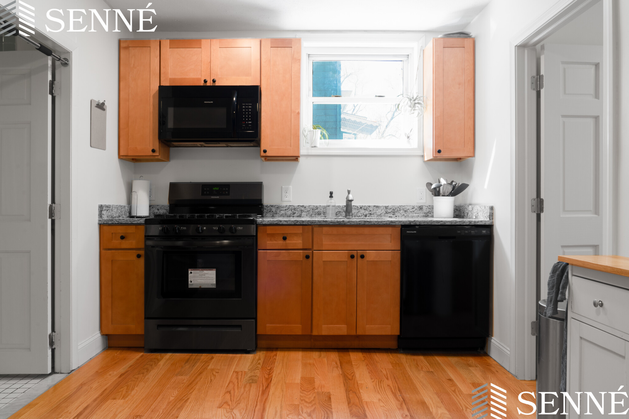 82 Sacramento, Somerville
