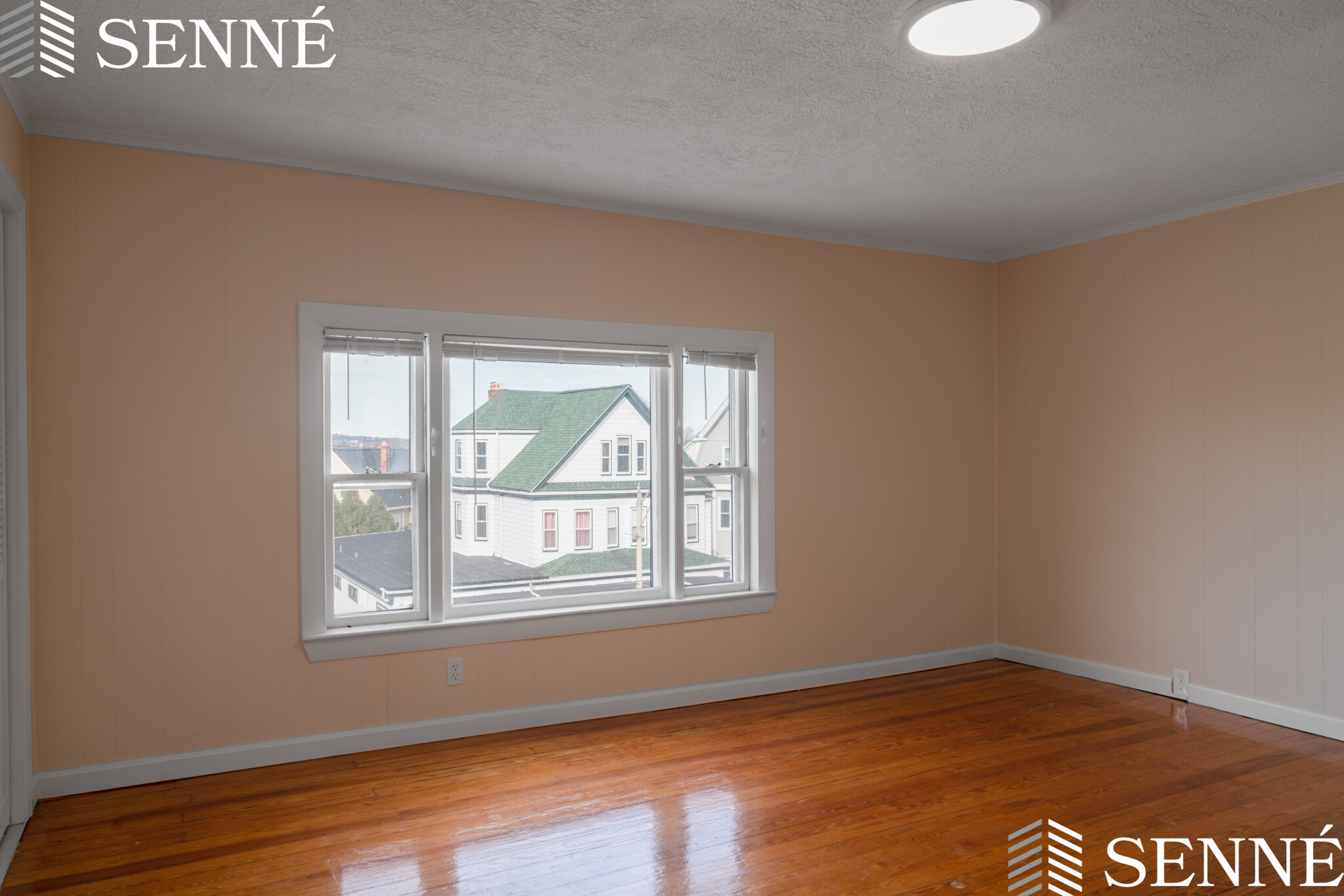 746 Broadway, Ball Square