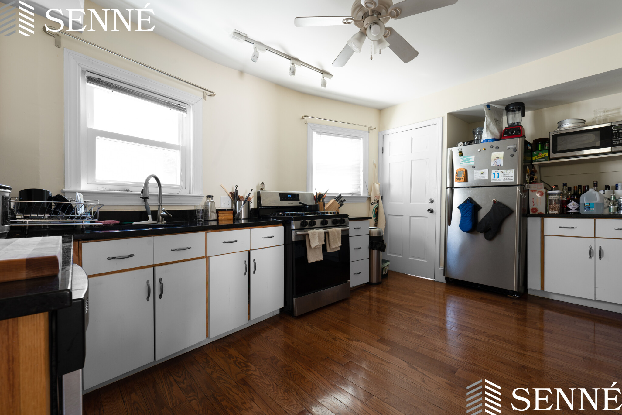 1 Porter Cir, Cambridge