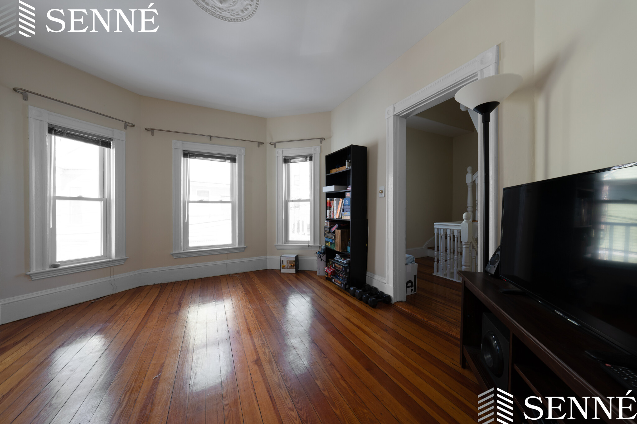 1 Porter Cir, Cambridge