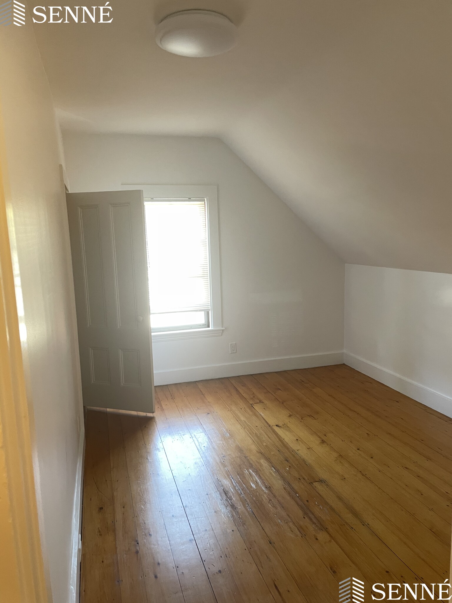 32 Healey St, Harvard Square