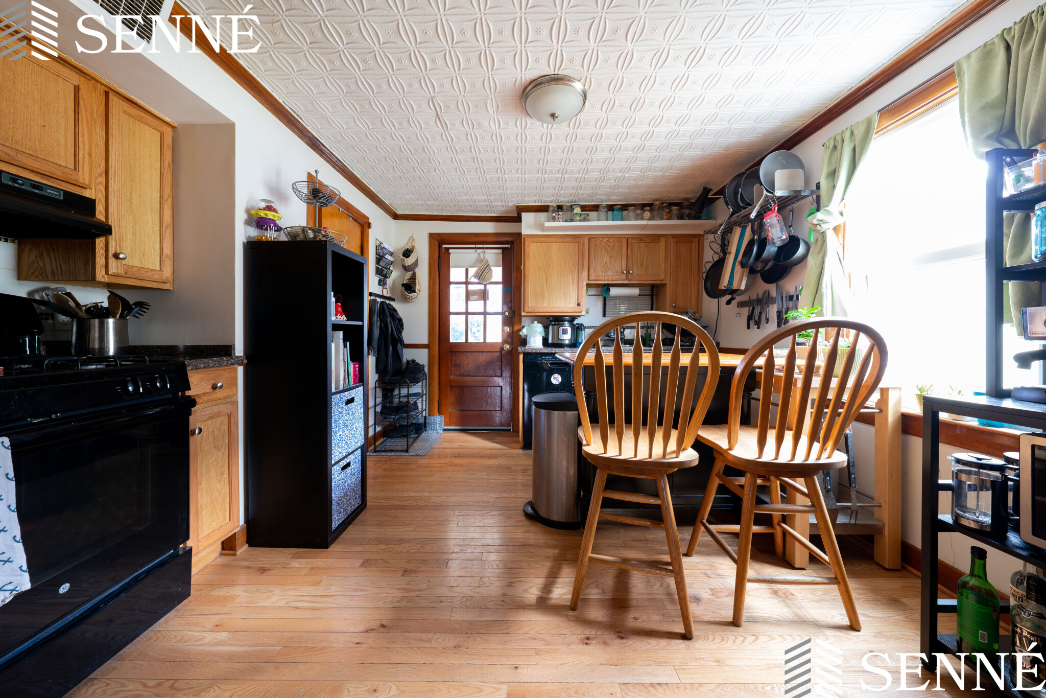 17 Montgomery St, North Cambridge