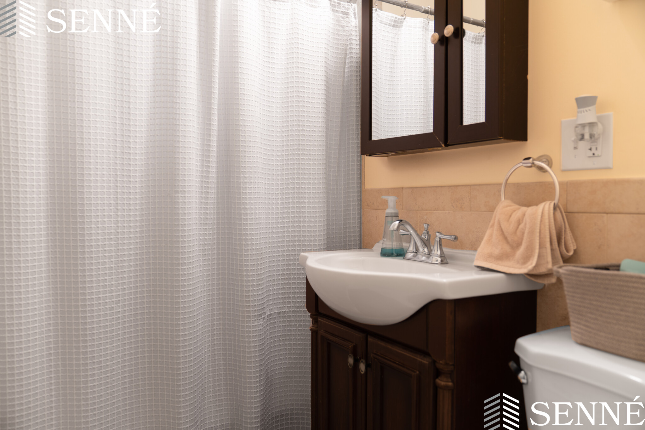 6 Sherborn Ct, Tufts University