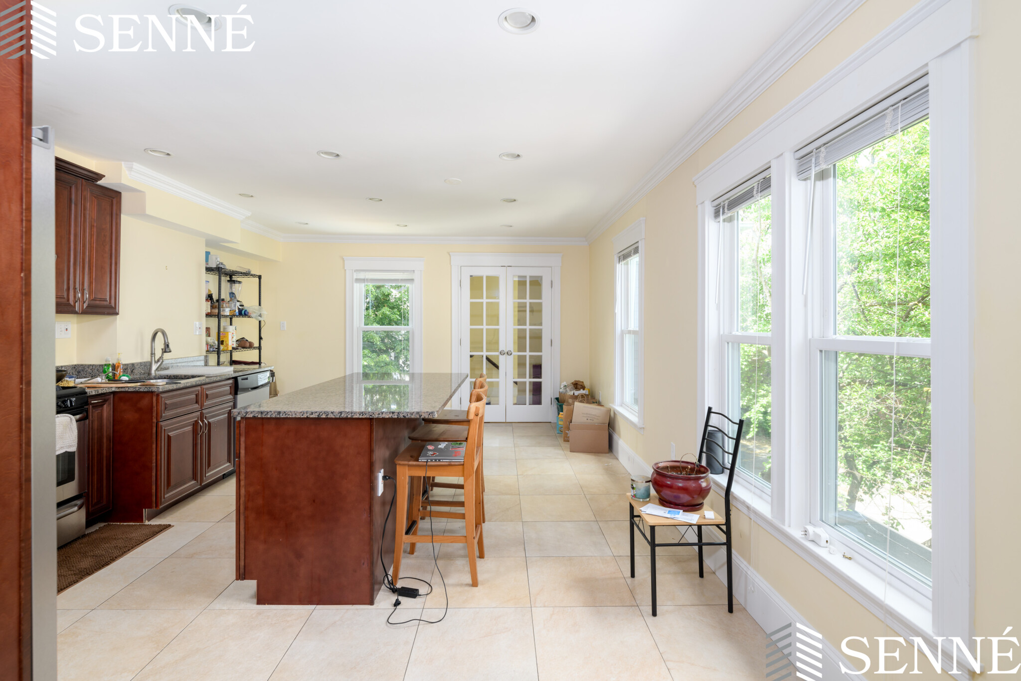 27 Essex St, Central Square