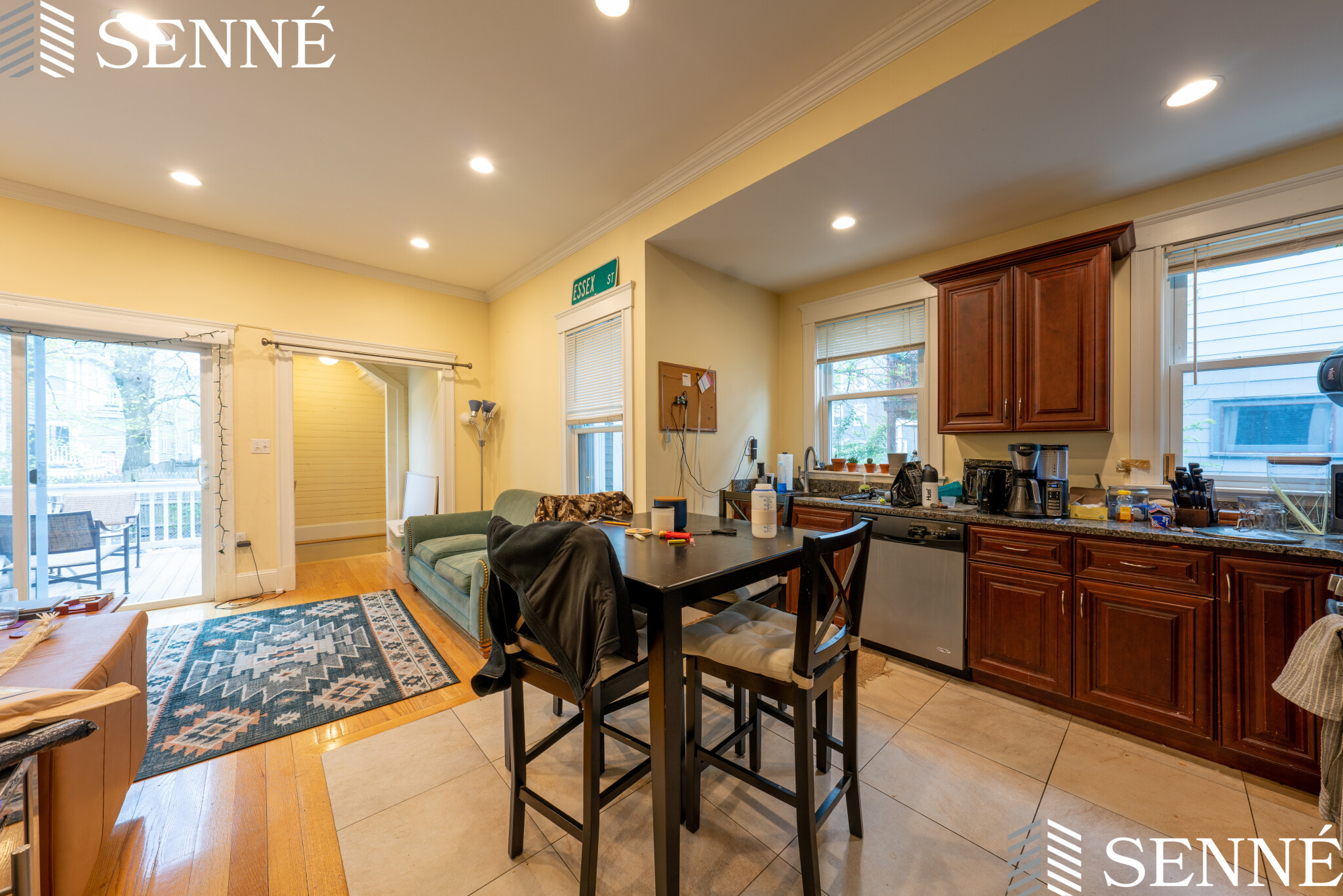 27 Essex St, The Port