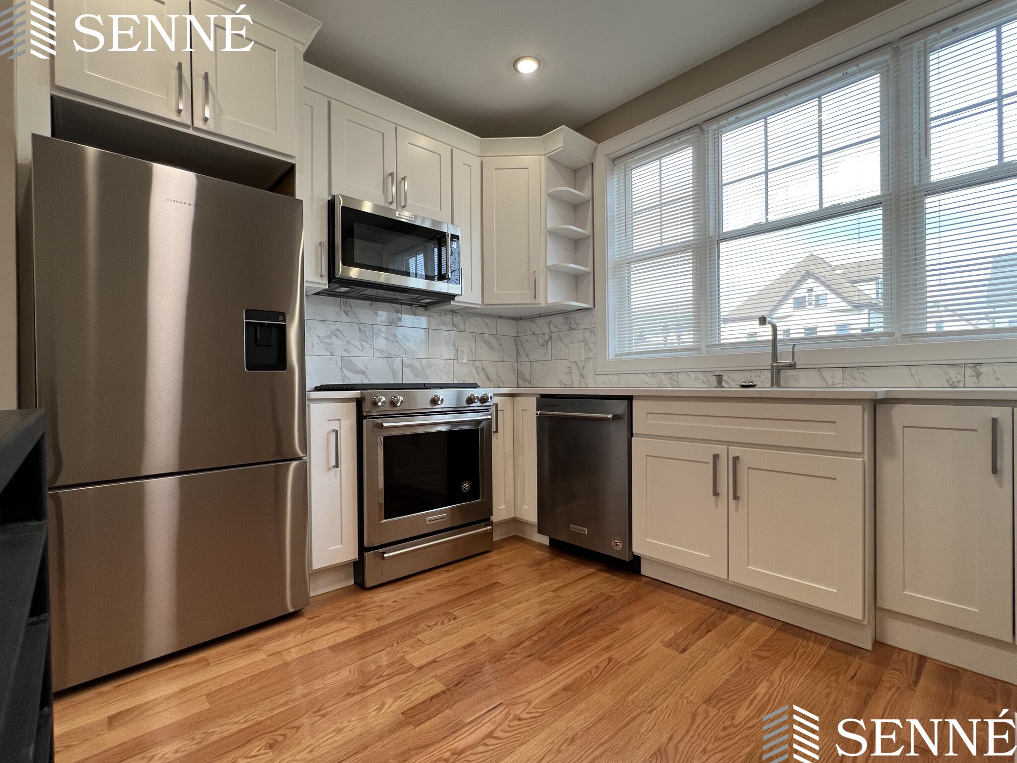 112 Main St, Everett