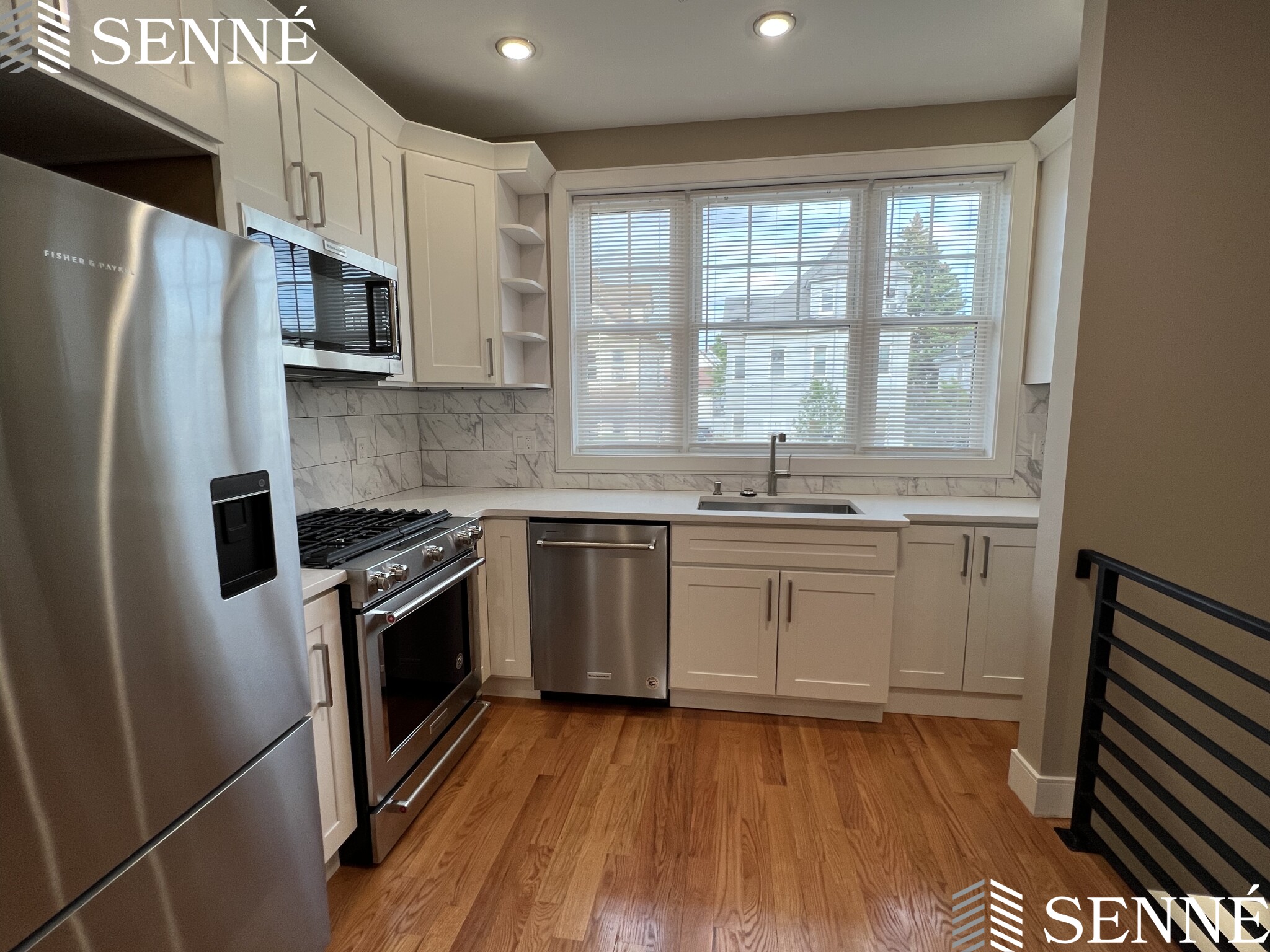 112 Main St, Everett