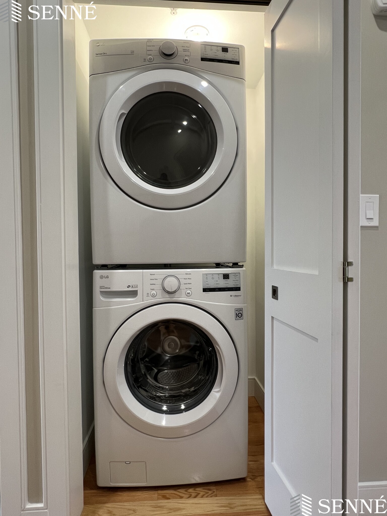 112 Main St, Everett