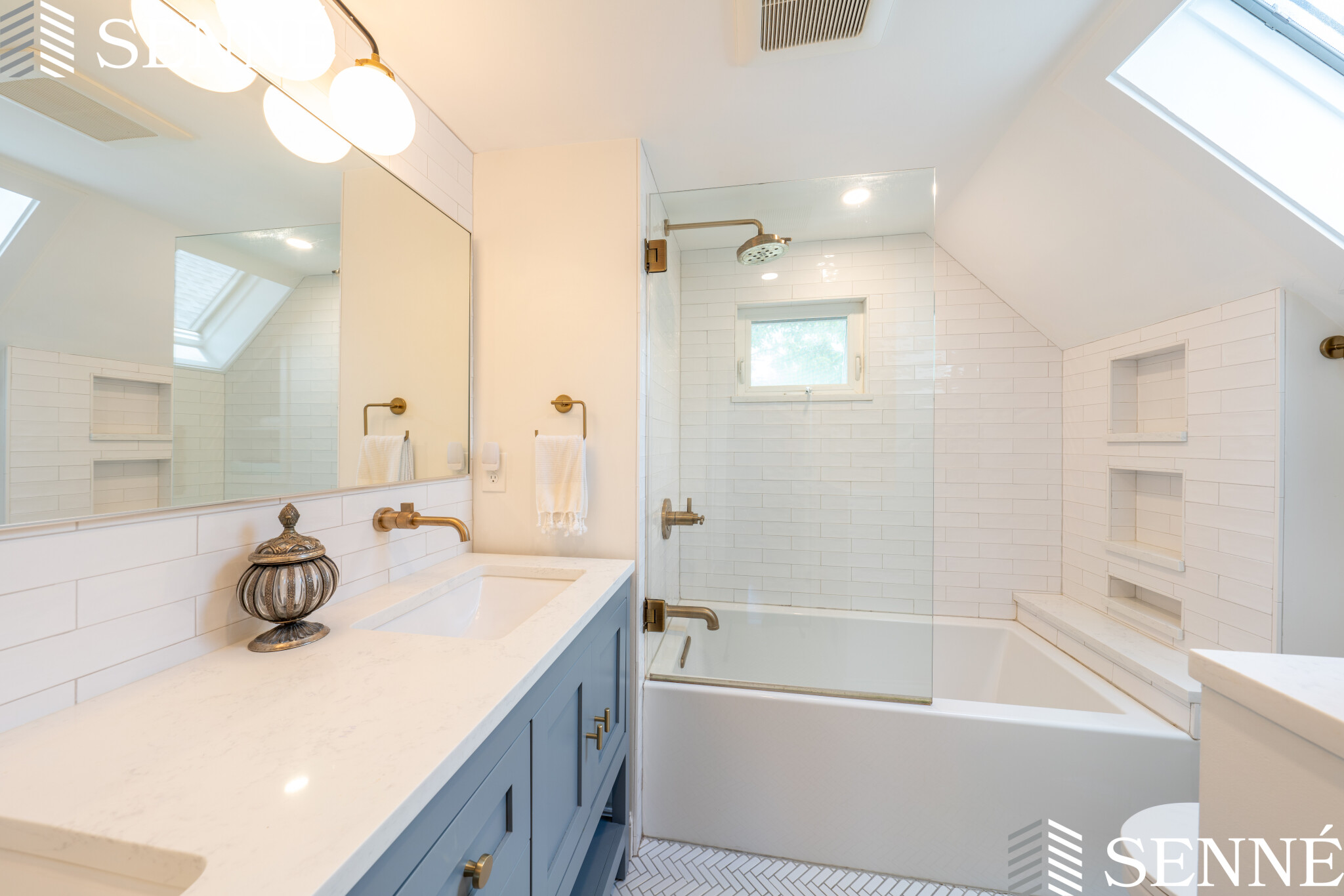 65 Moreland St, Magoun Square