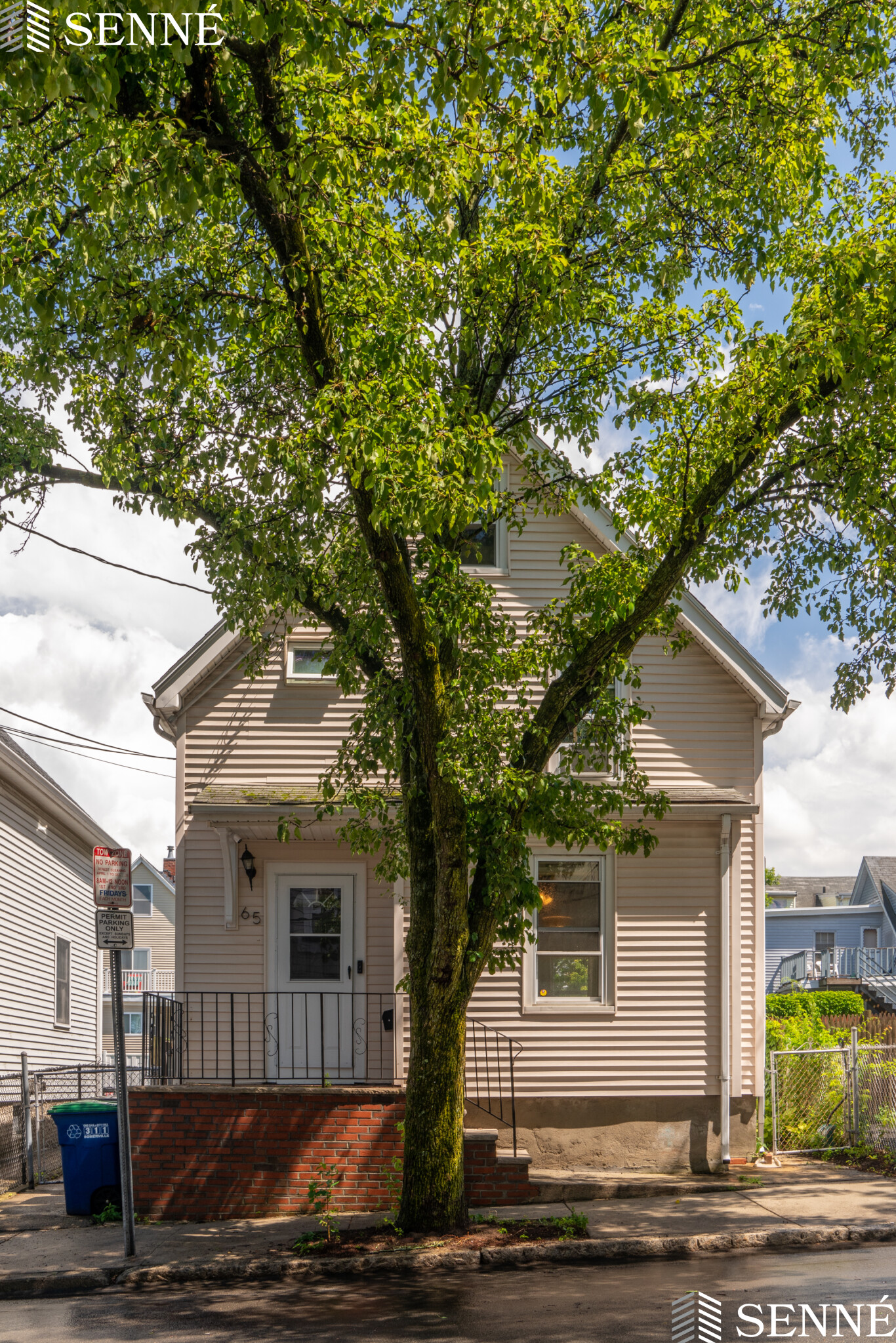 65 Moreland St, Magoun Square