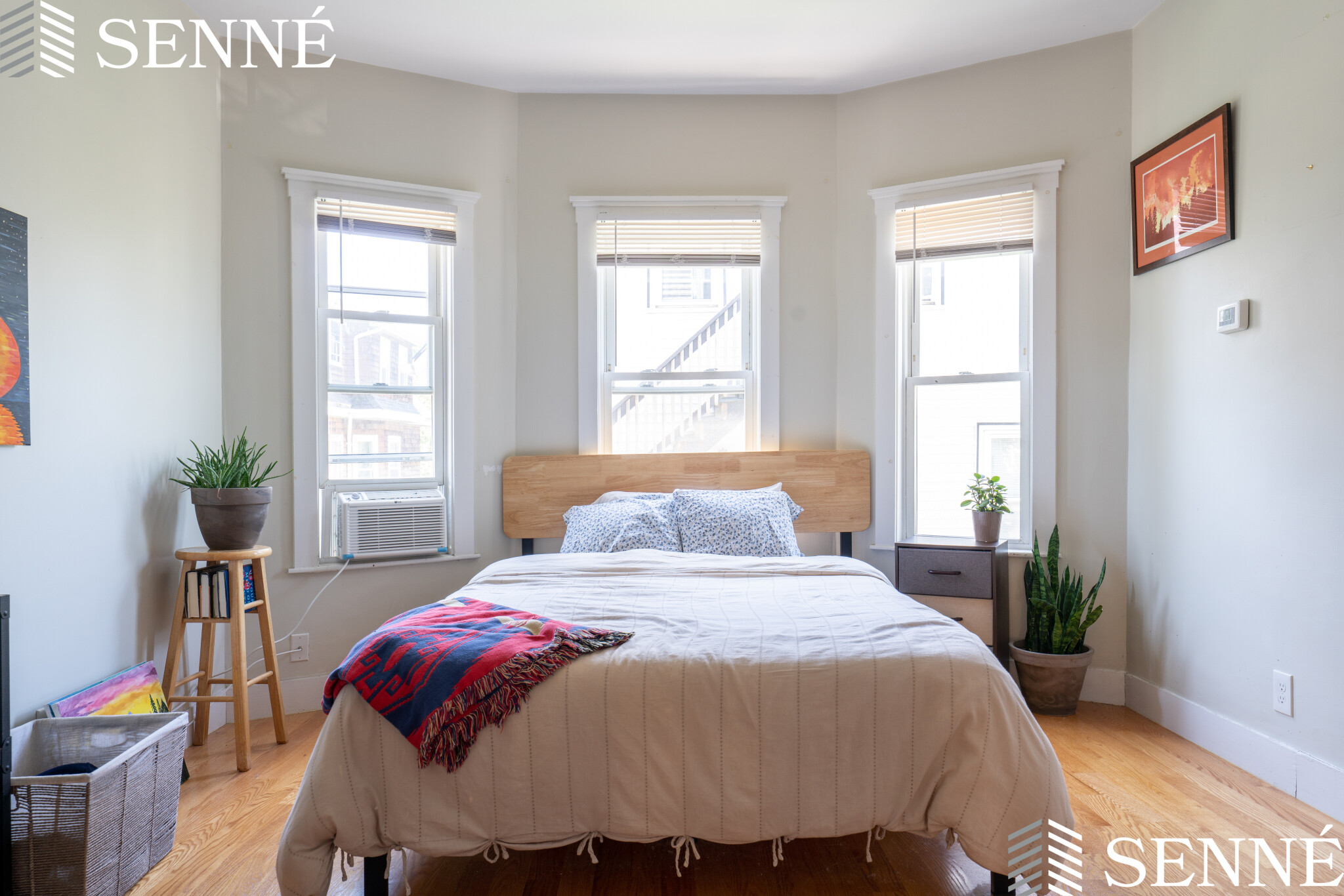 73 Bartlett St, Magoun Square