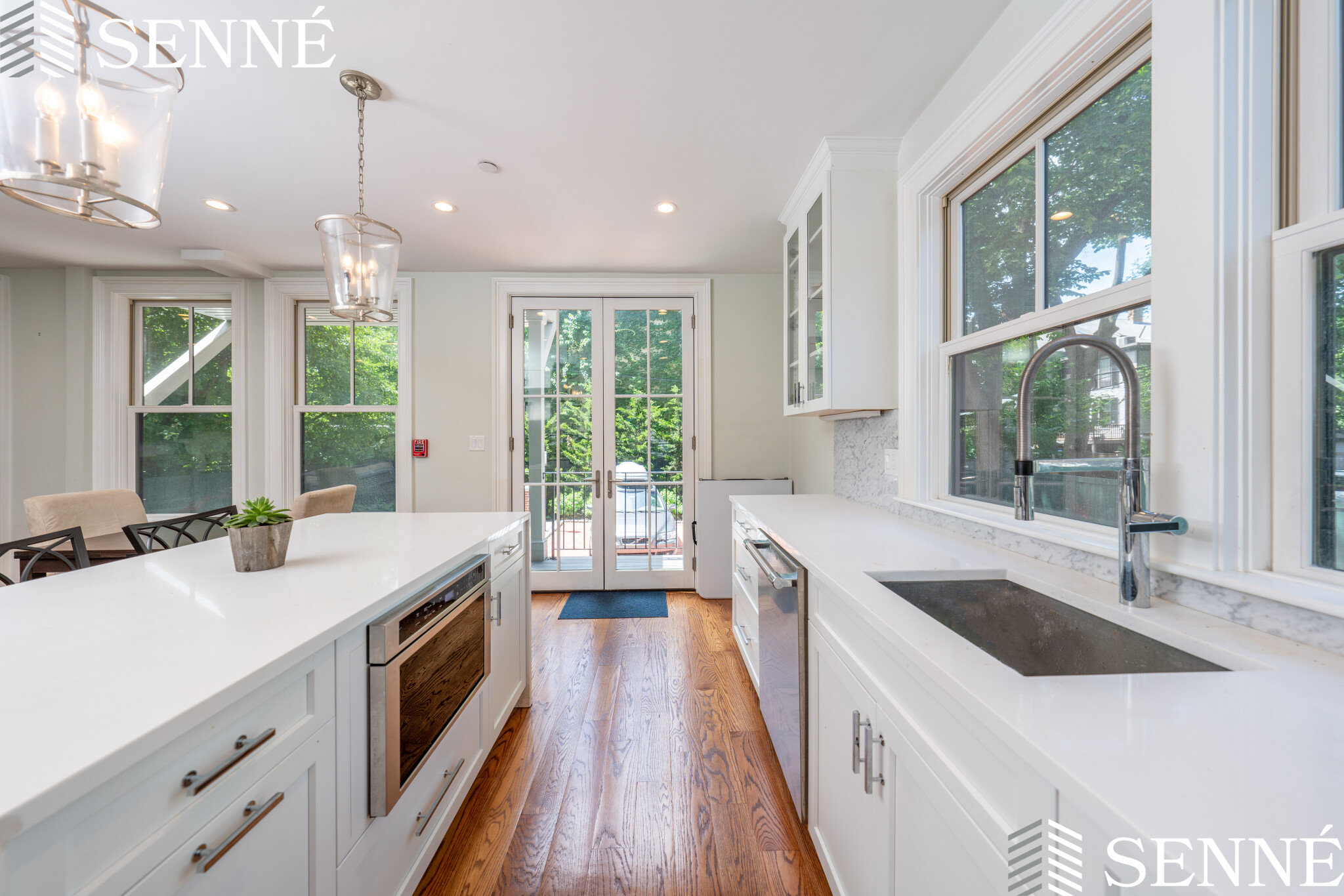 43 Essex St, Central Square