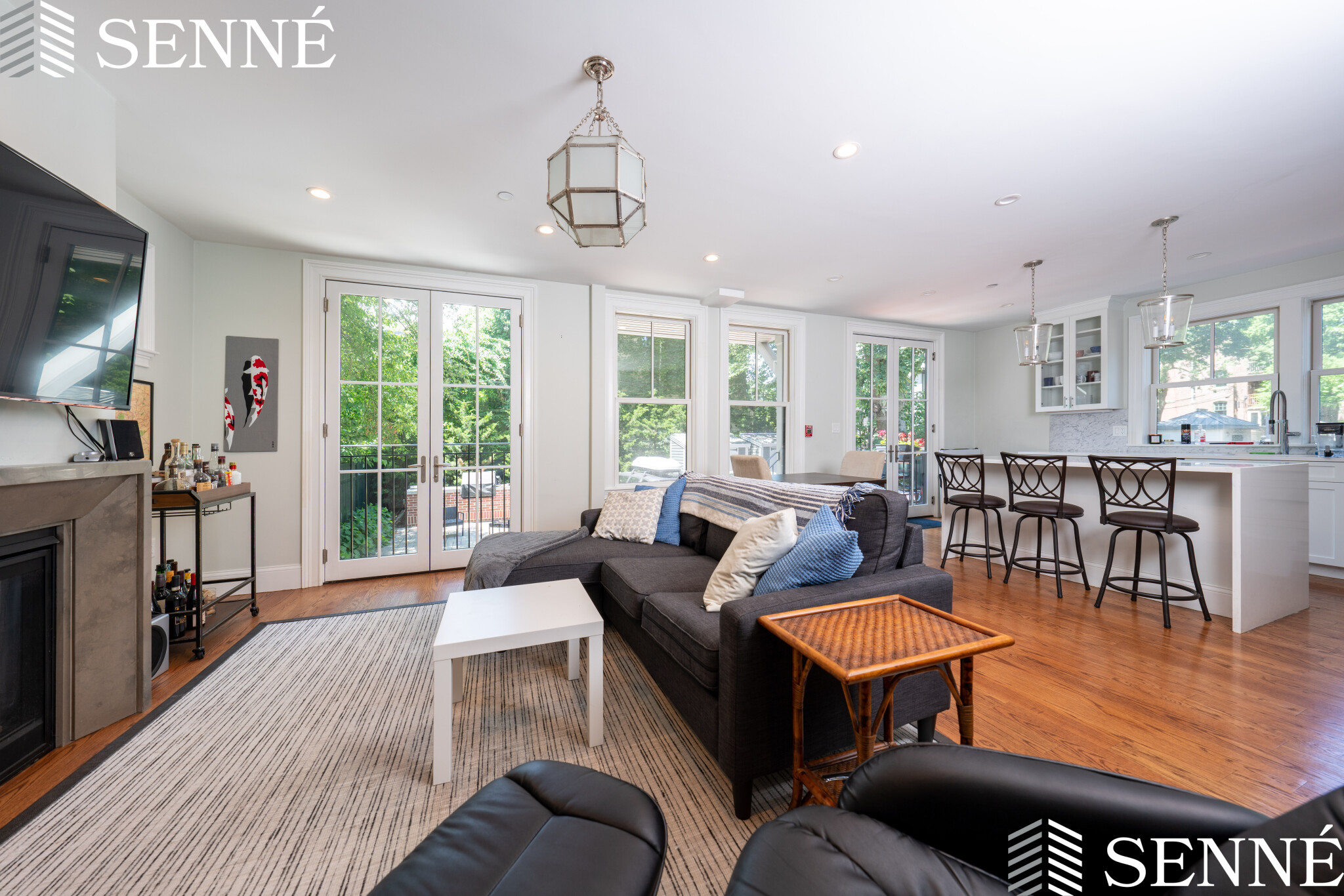 43 Essex St, Central Square