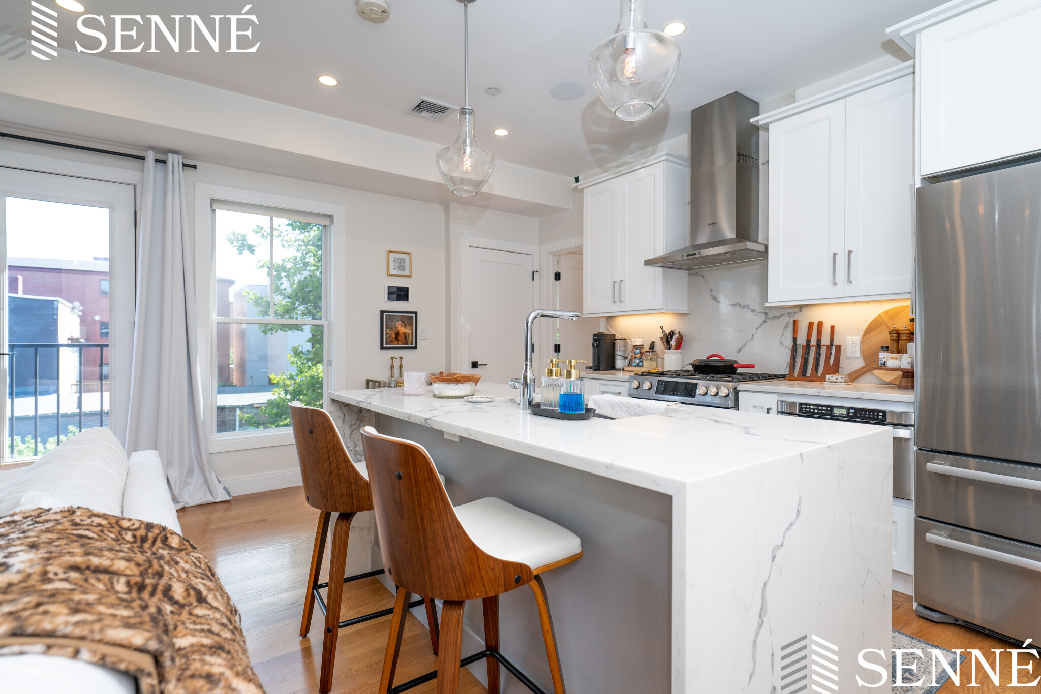 325 Meridian St, East Boston