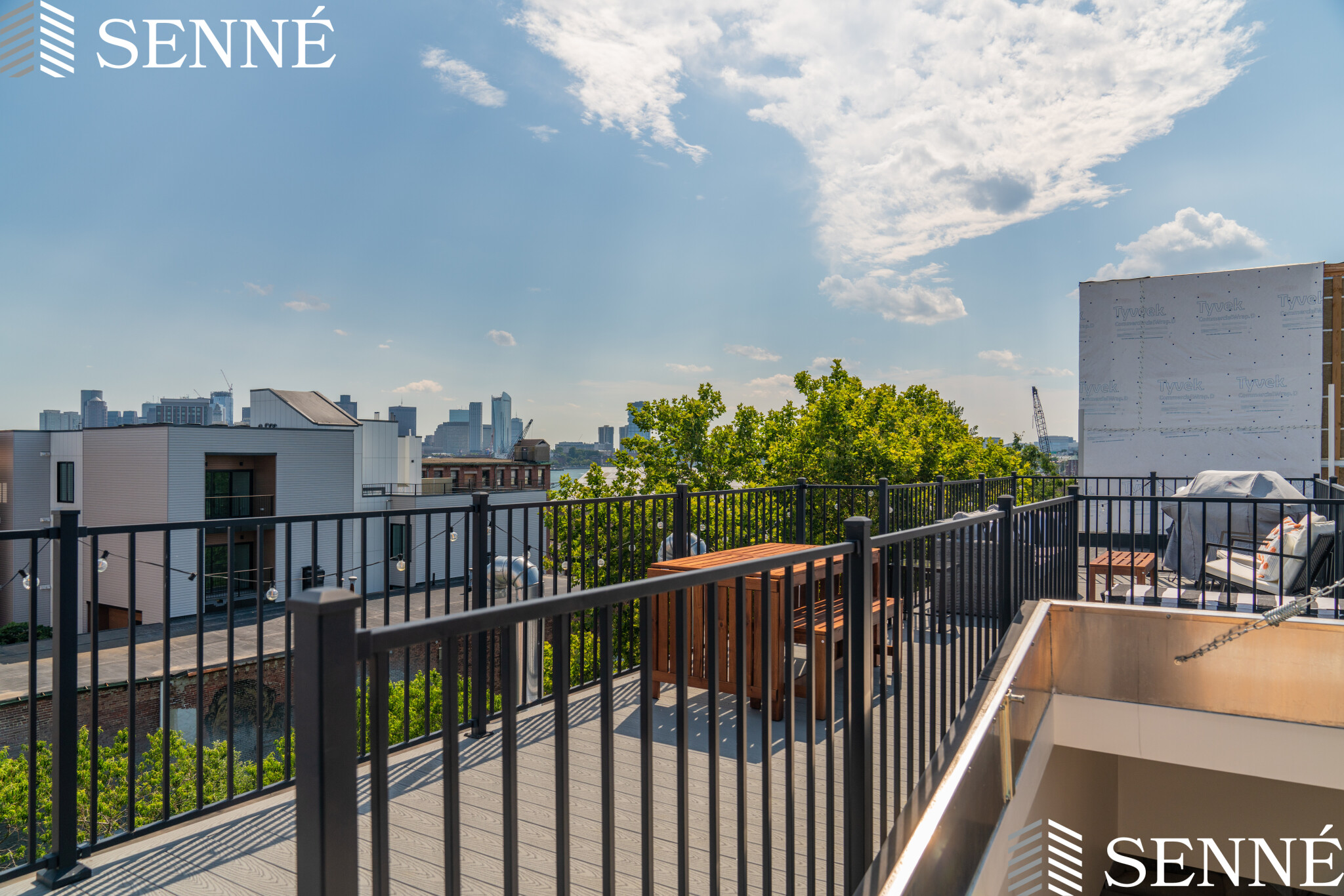 325 Meridian St, East Boston