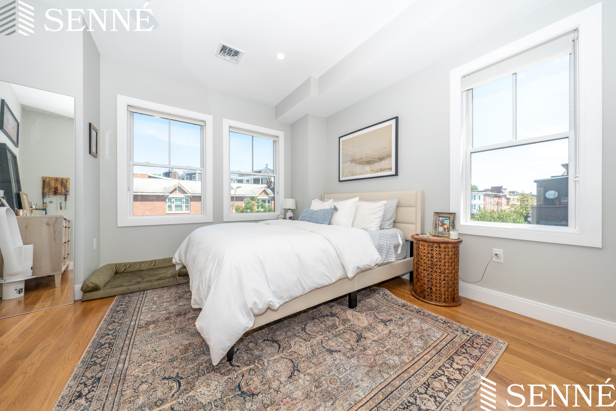 325 Meridian St, East Boston