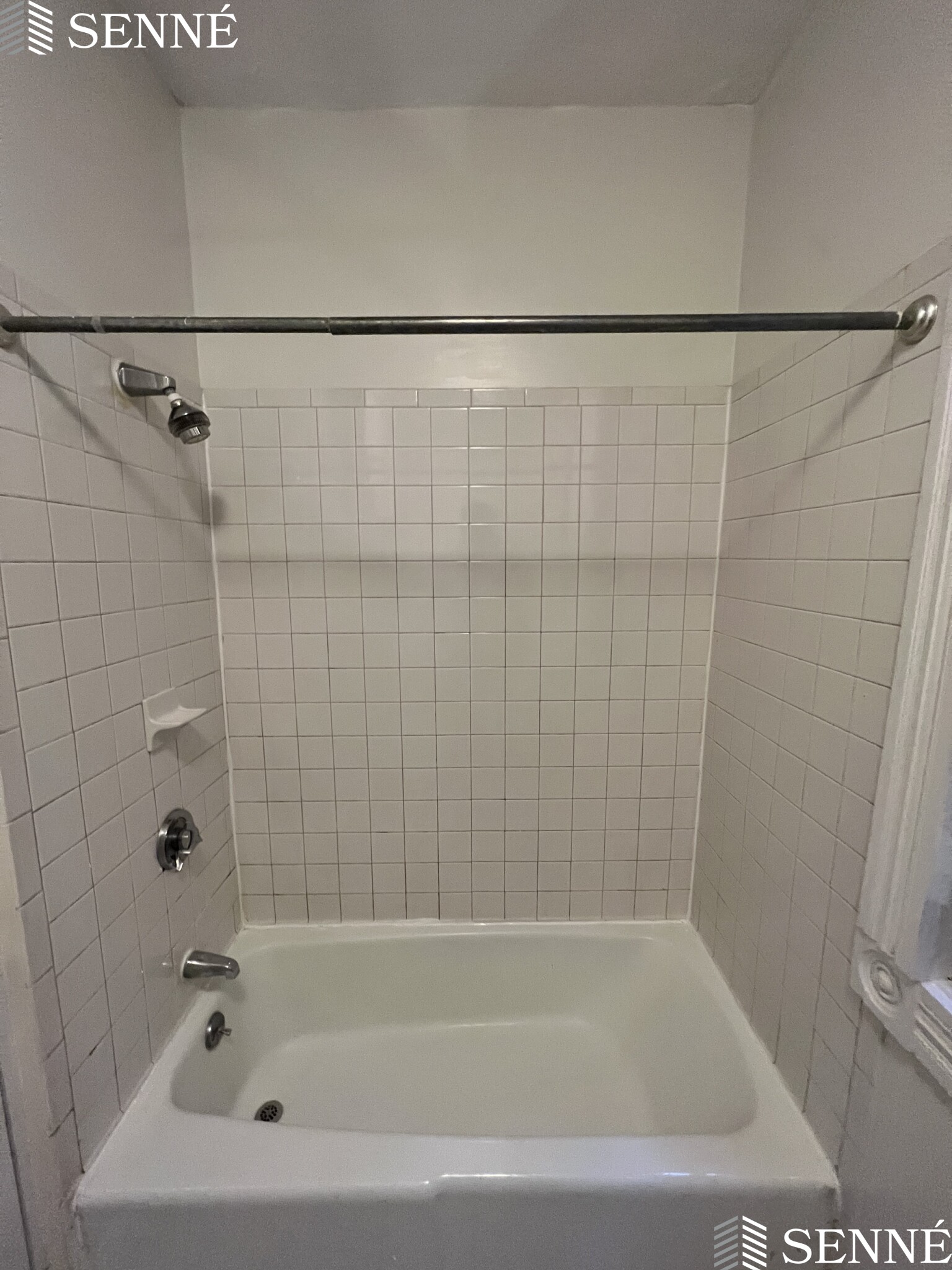 29/33 Wellington St, South End